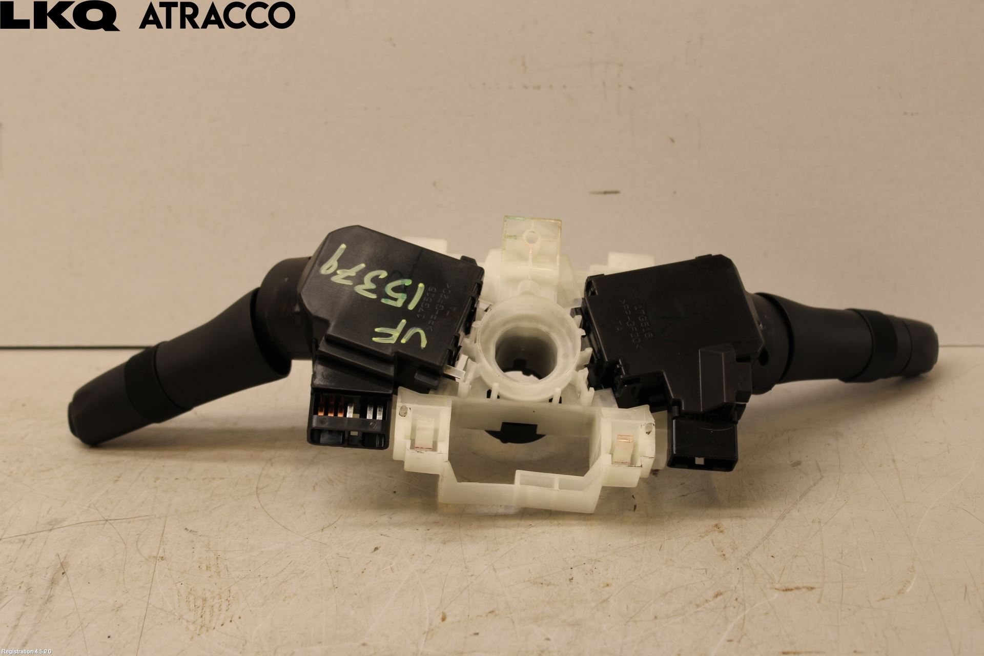 Isuzu D-MAX Bryter Ratt Kombi H Og V