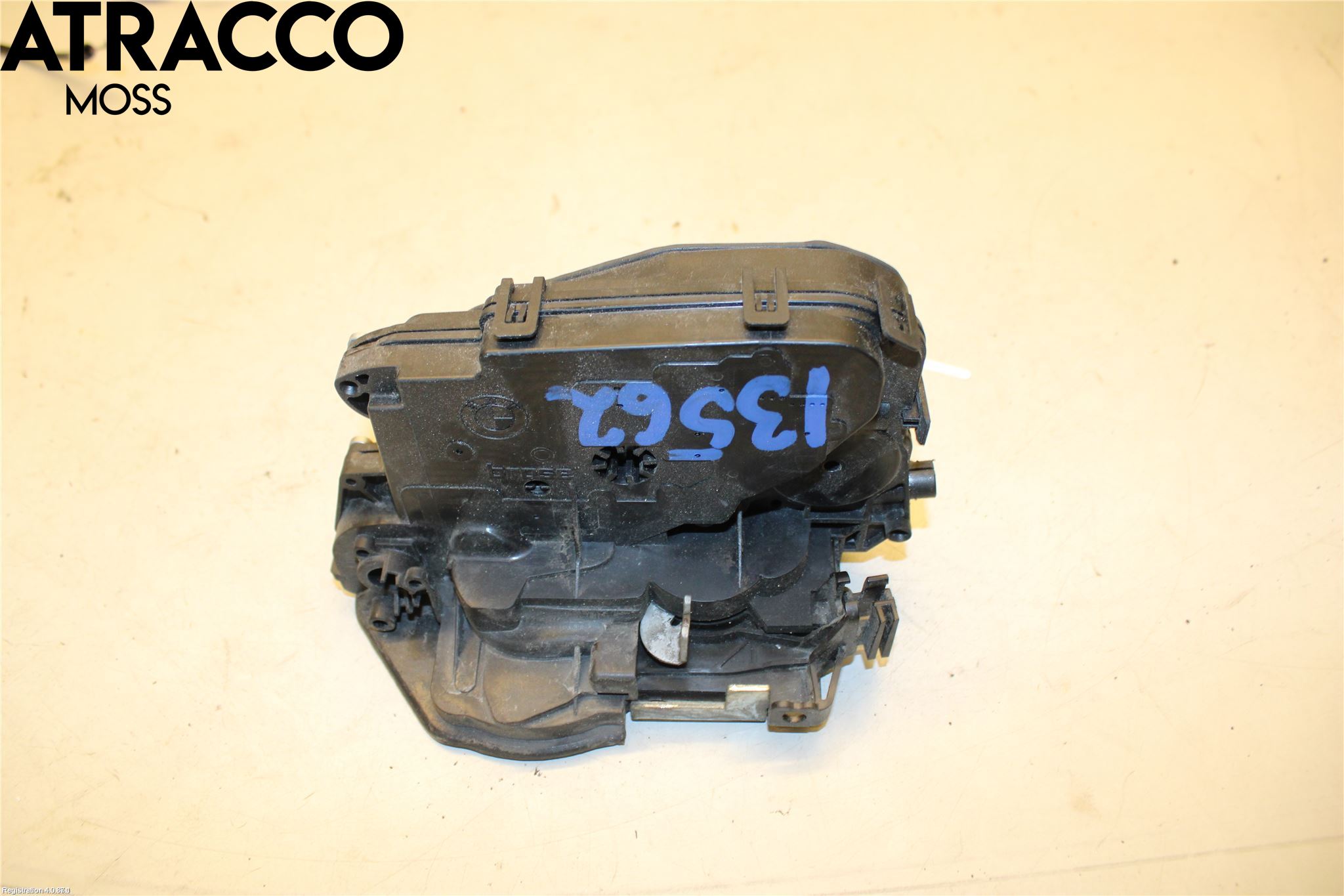 BMW 3 E90/91 SED/TOU 05-12 Dørlås - Låsekasse