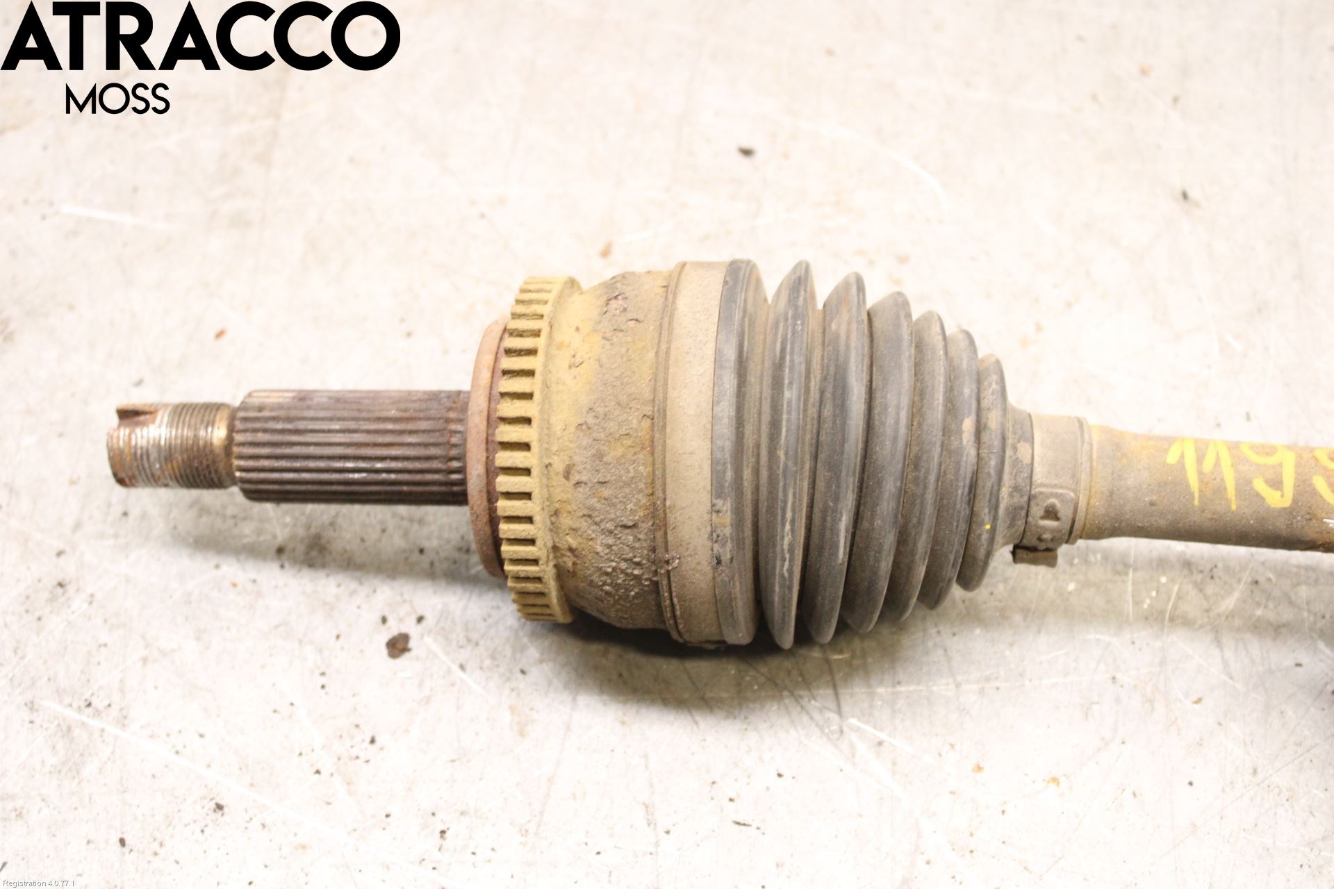 Kia CEED 12-18 Drivaksel Foran Kompl Venstre