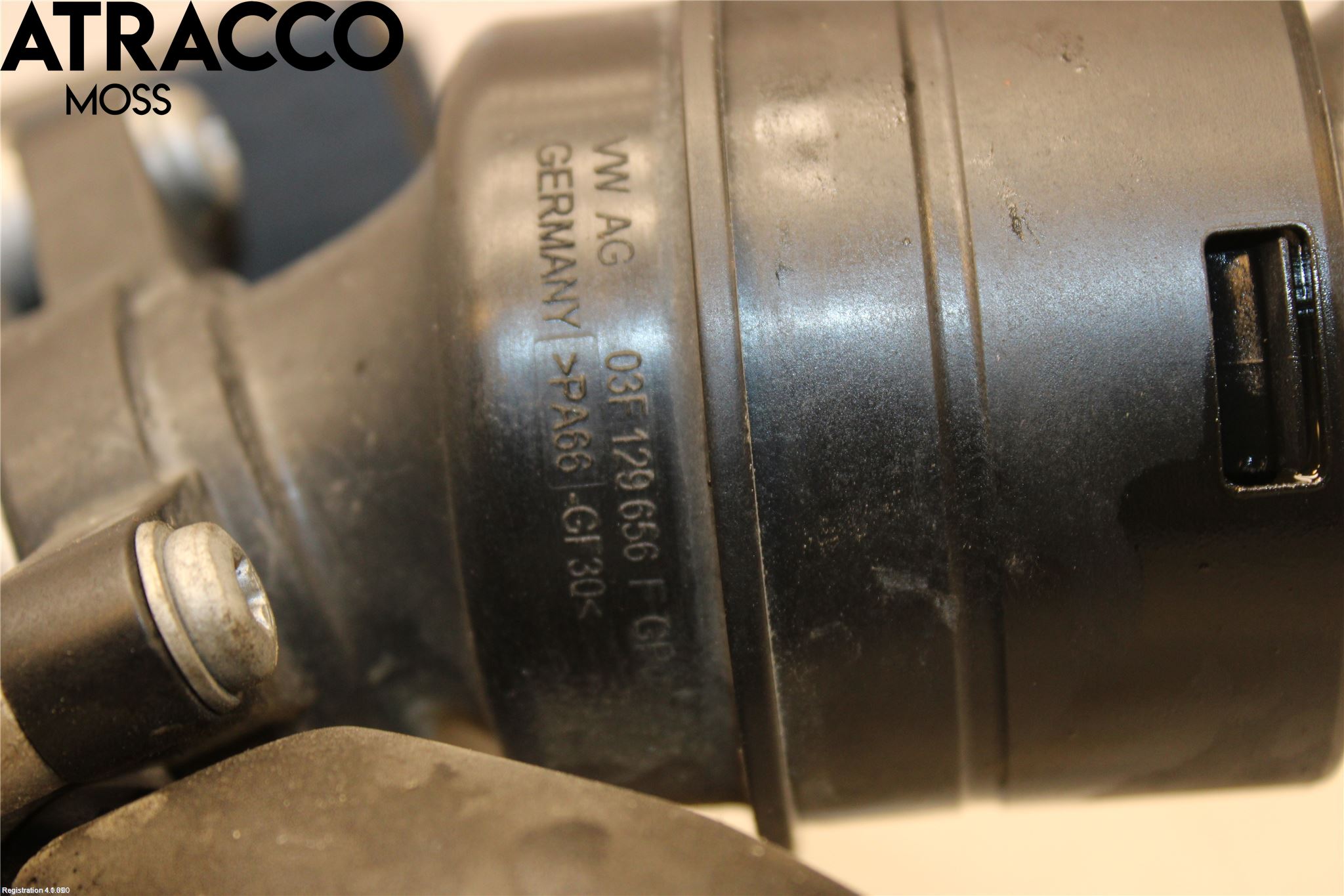 Volkswagen VW CADDY 11-15 Turboaggregat