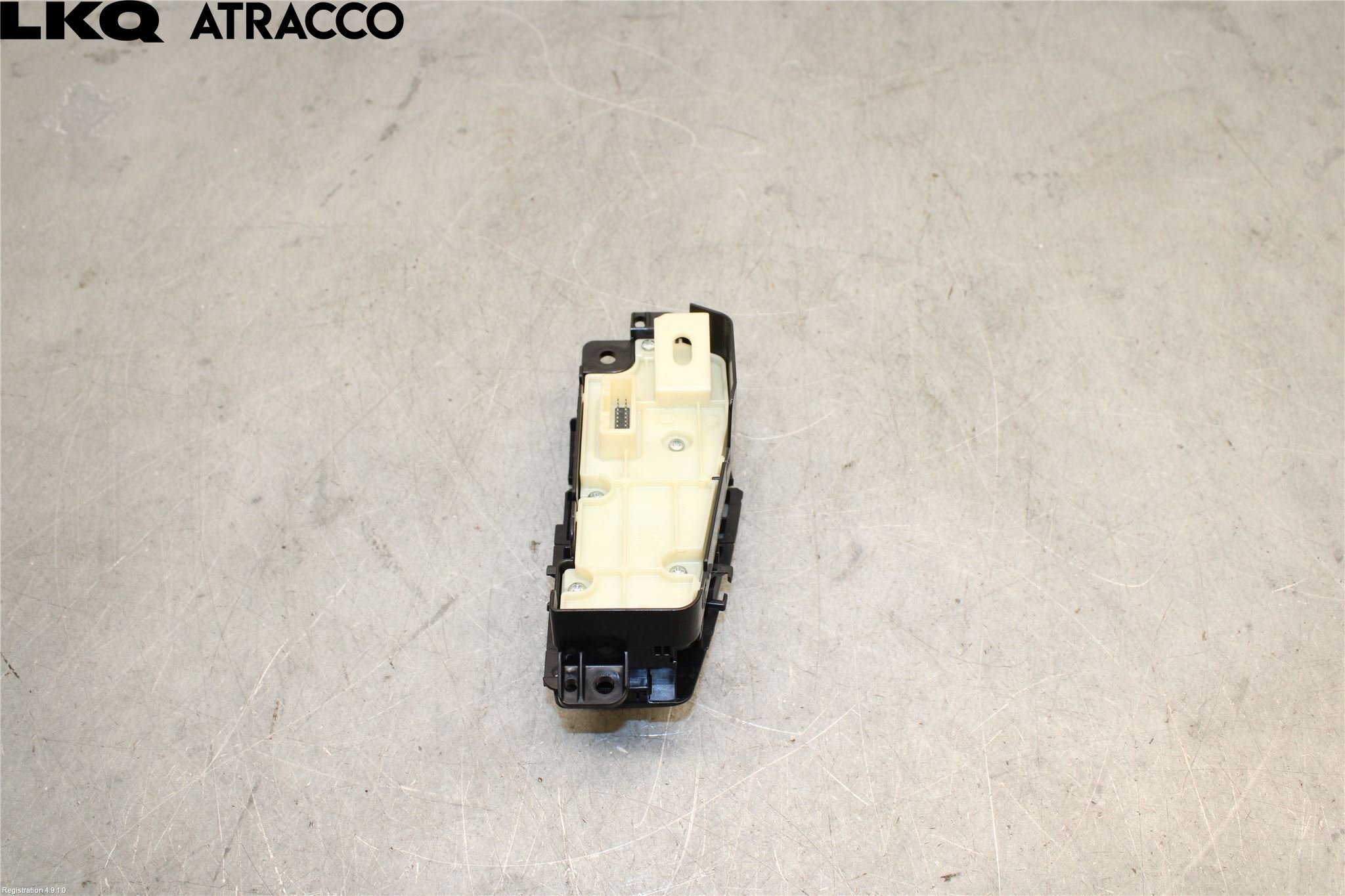 Toyota RAV4 19- Bryter Parkeringsbrems