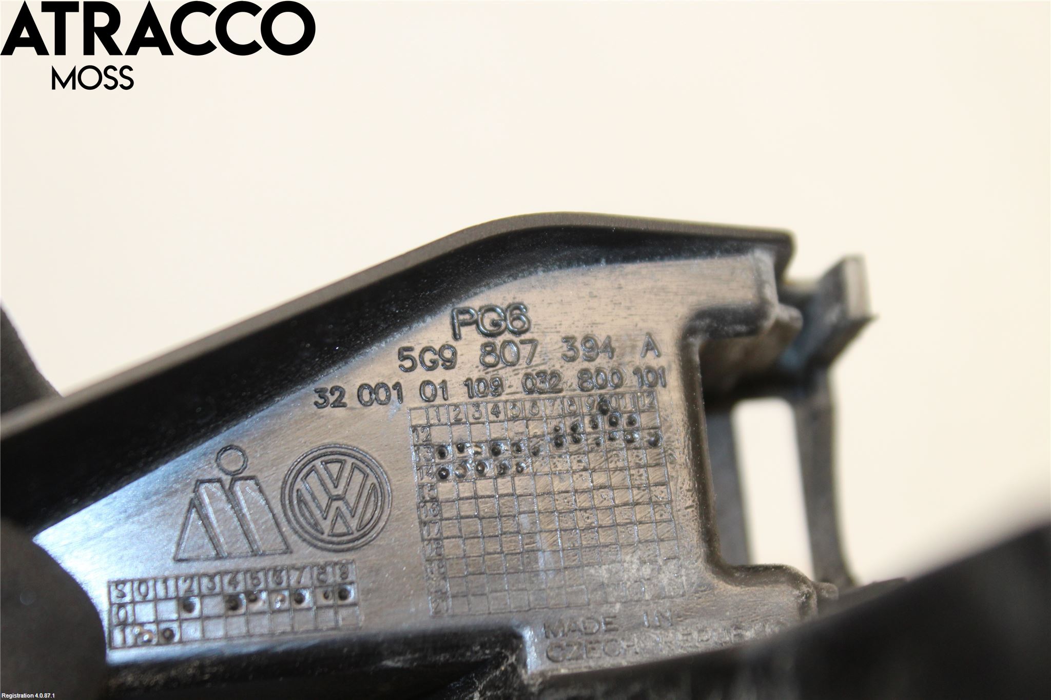 Volkswagen VW GOLF / E-GOLF VII 13-20 Støtfangerfeste Bak Venstre