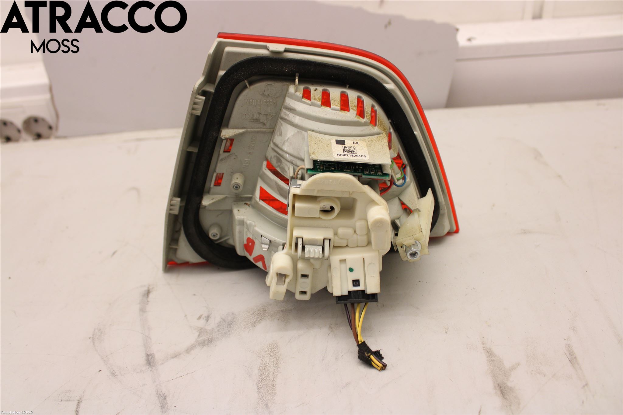 BMW 3 E90/91 SED/TOU 05-12 Baklykt Venstre  På Luke(Indre