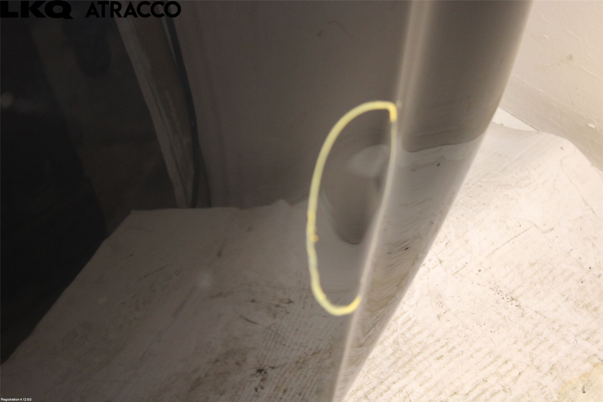 Jaguar XJ X351        10- Panser