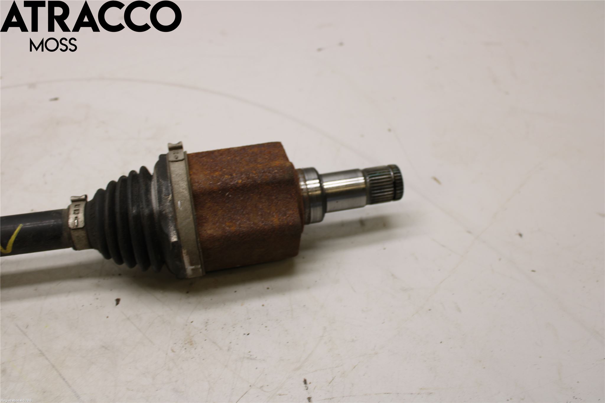 Volkswagen VW UP! / E-UP! Drivaksel Foran Kompl Venstre