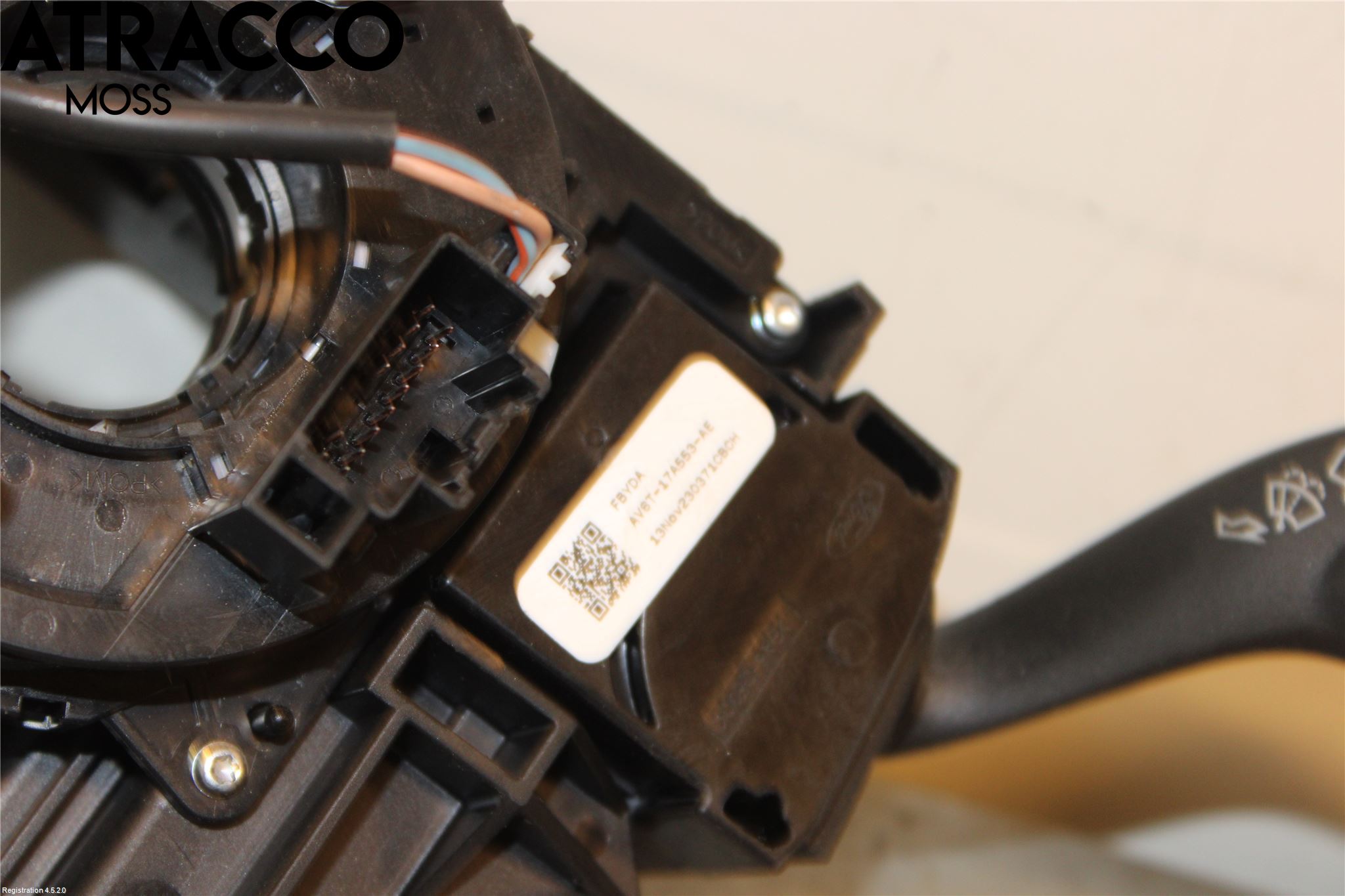 Ford FOCUS 11-14 Bryter Ratt Kombi H Og V