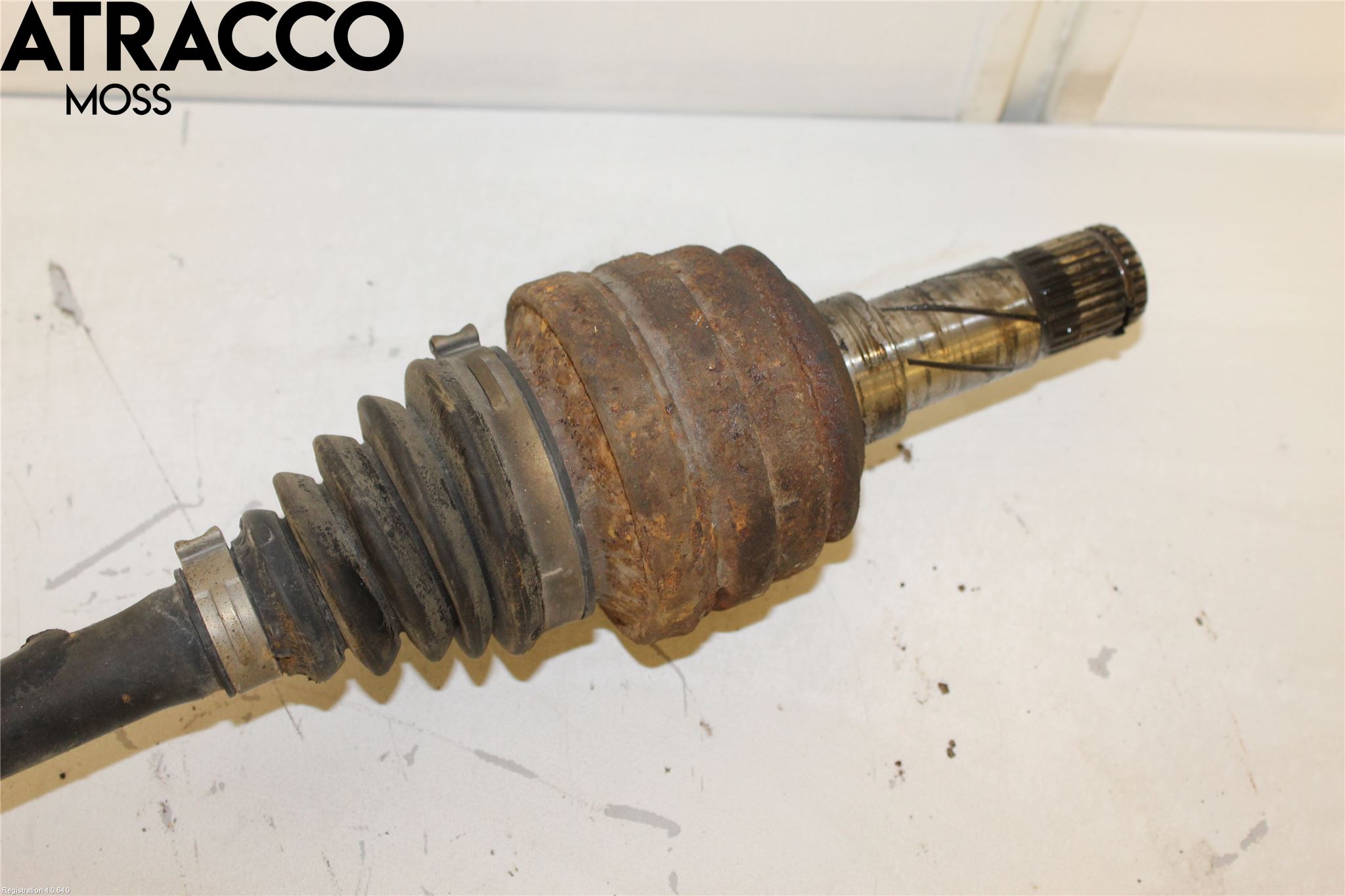 Volvo XC70 08-13 Drivaksel Bak Kompl Venstre