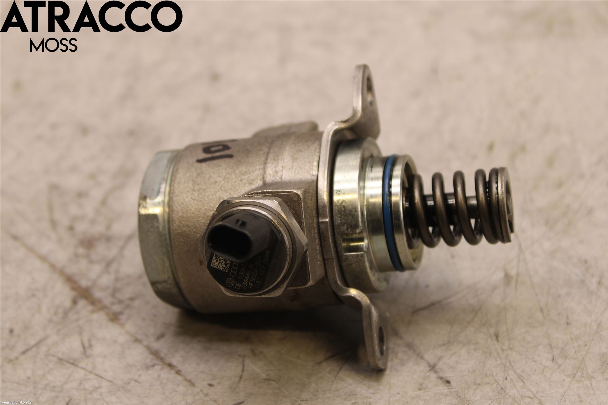 Volkswagen VW GOLF VI 09-13 Drivstoffpumpe Mekanisk