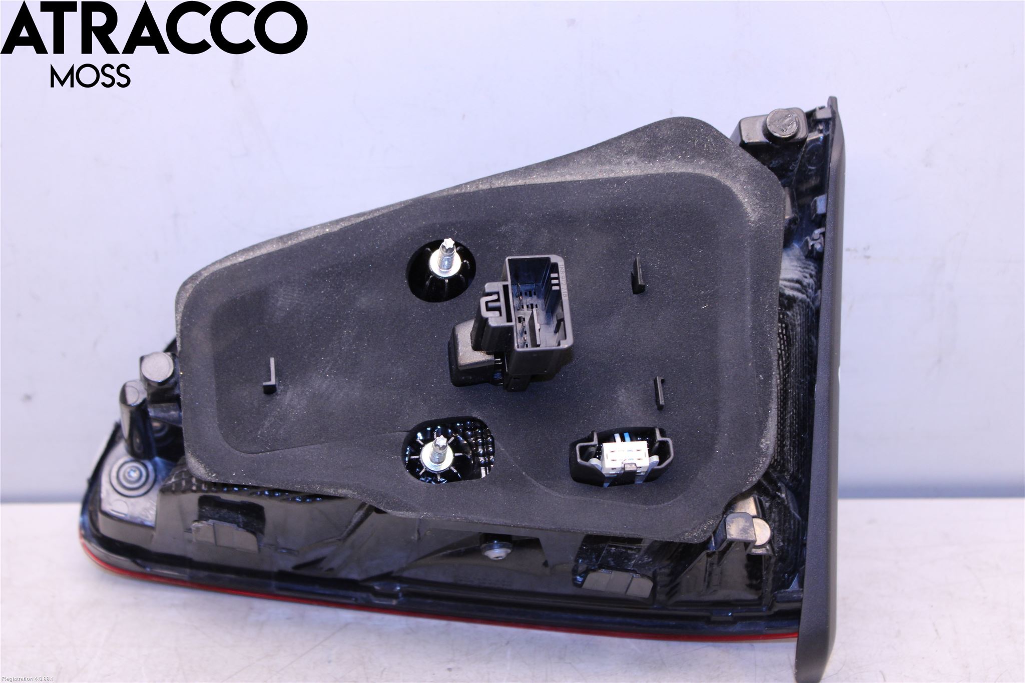 Volkswagen VW GOLF / E-GOLF VII 13-20 Baklykt Venstre  På Luke(Indre