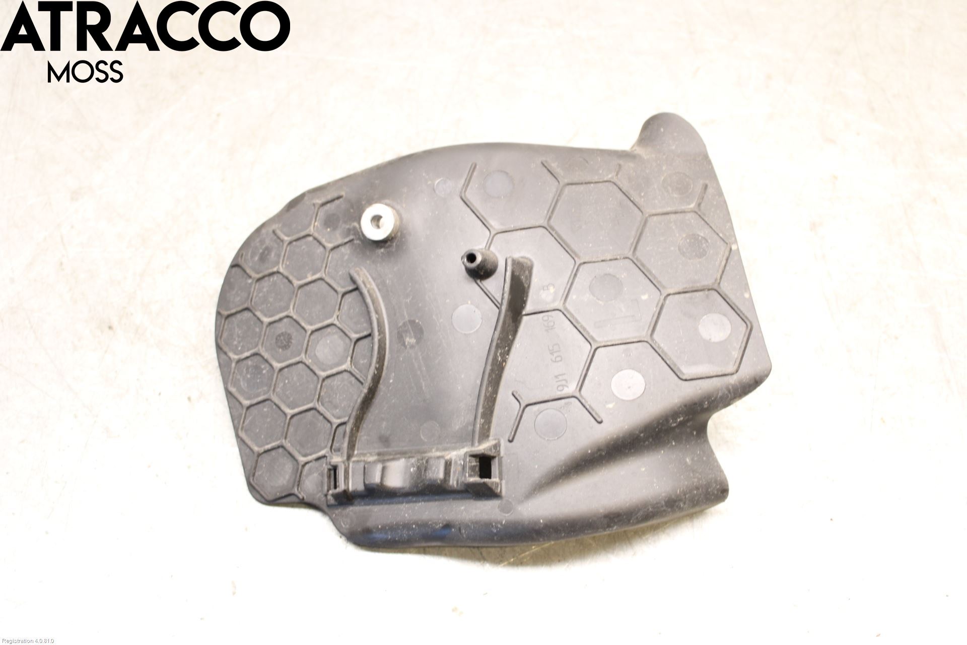 Porsche TAYCAN 20- Luftstyring Front