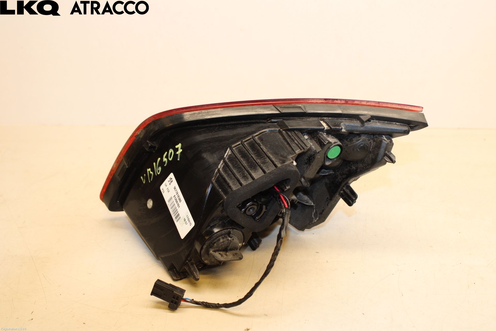 Peugeot 308 14-21 Baklykt Venstre  På Luke(Indre