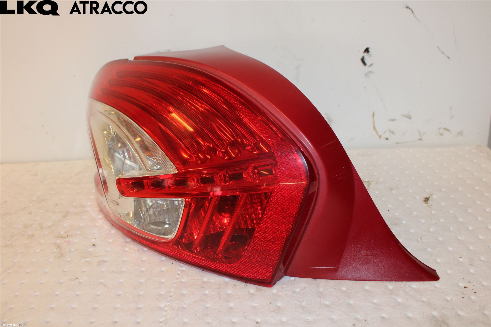 Peugeot 208 12-15 Baklykt Venstre