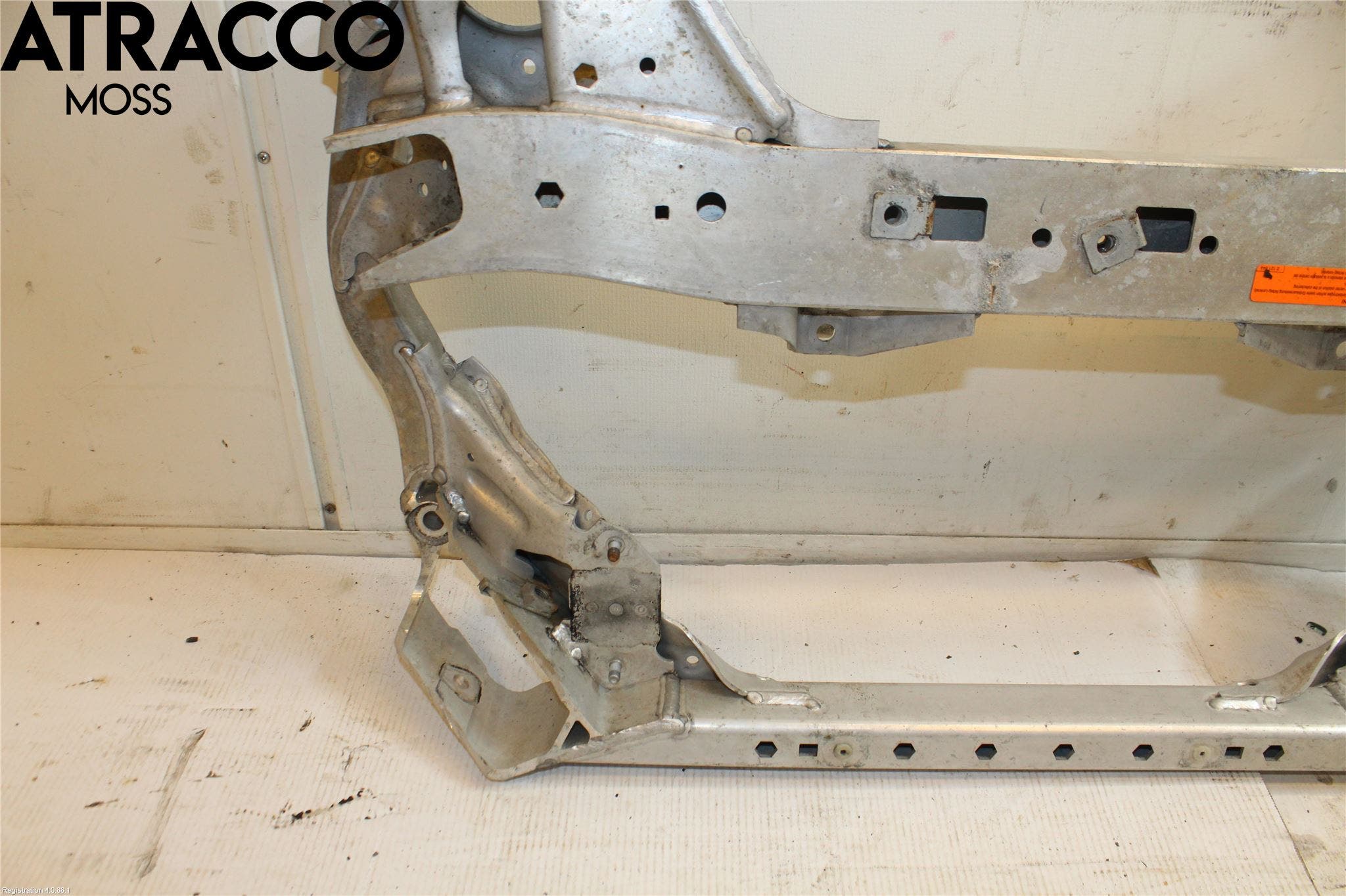 BMW 3 E90/91 SED/TOU 05-12 Travers Feste