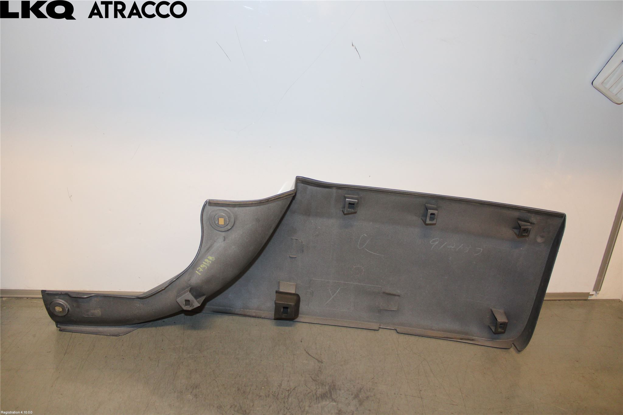 Mitsubishi OUTLANDER 07-12 Støtfanger Bak List