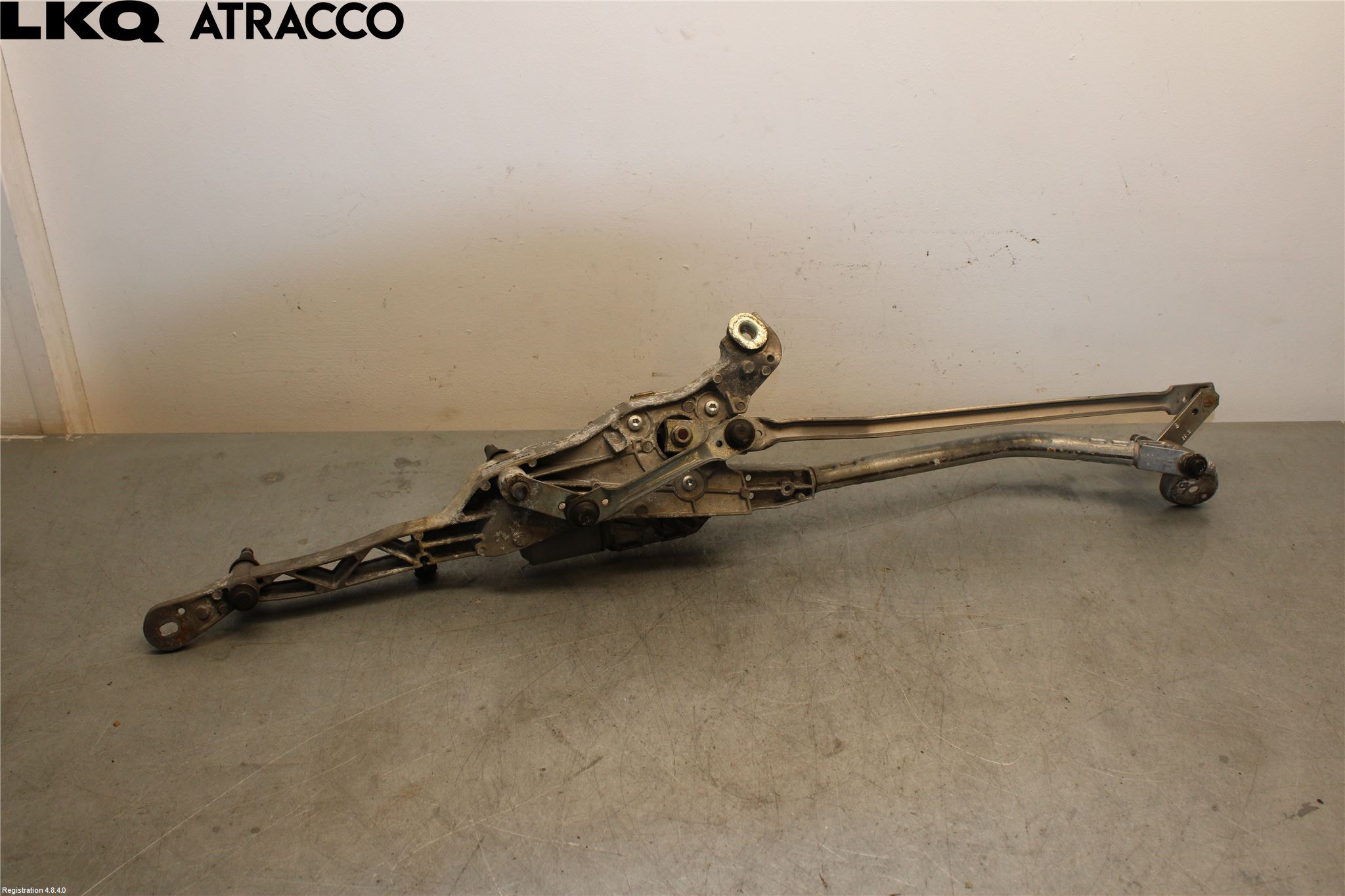 Mercedes-Benz MB E-KLASS (W212) 09-16 Viskermotor Frontrute