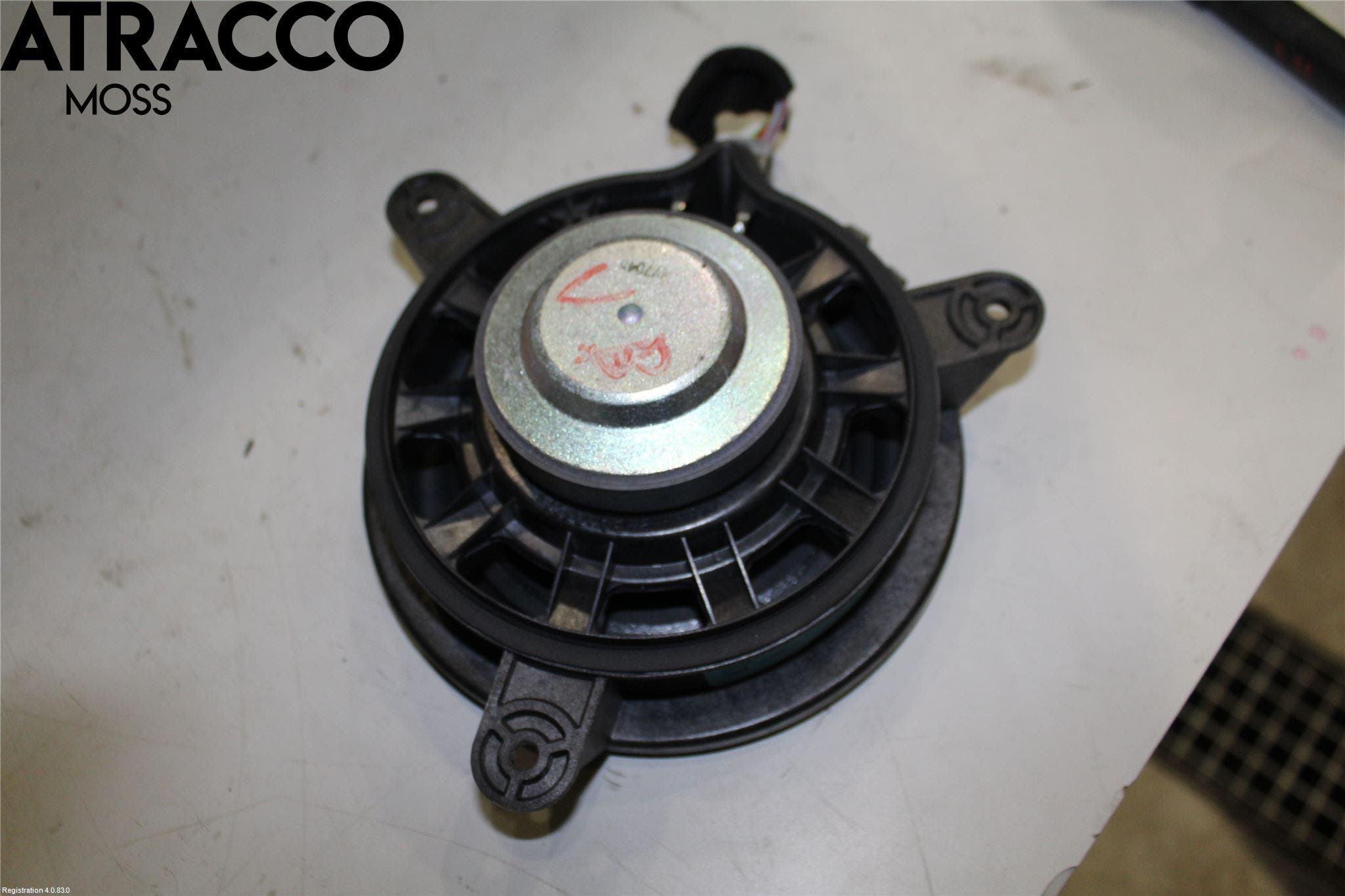 Volvo V40 12-19 Innr Høyttaler