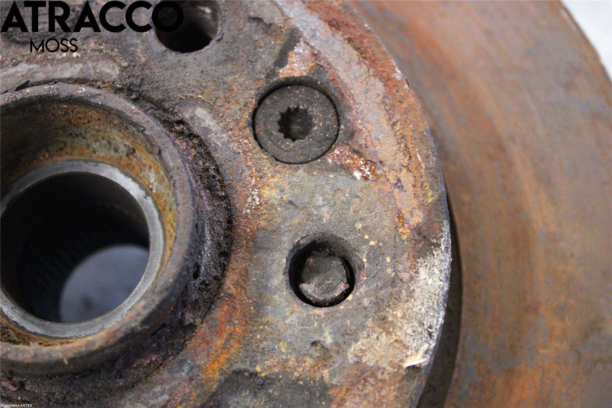 Volkswagen VW CRAFTER II / E-CRAFTER 17- Spindel Hf