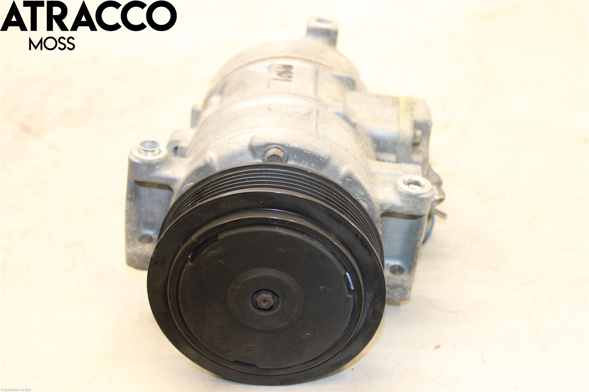 Volkswagen VW GOLF VI 09-13 Varme Ac Kompressor