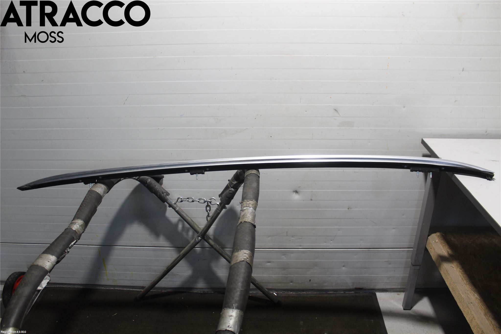 Mercedes-Benz MB EQA (H243) 21- Takrails - Stativ