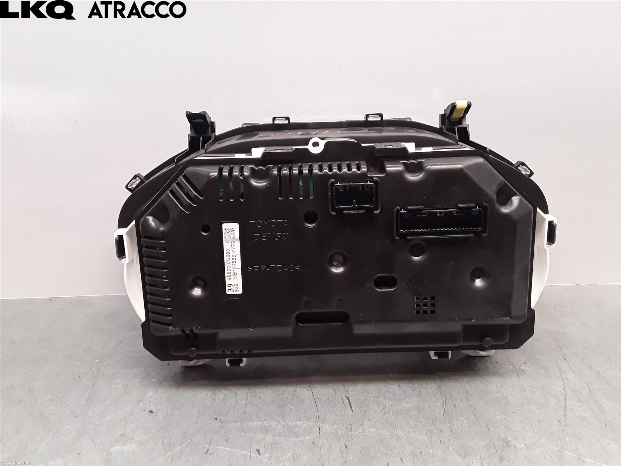 Toyota YARIS XP130 15-20 Instr Kombinert