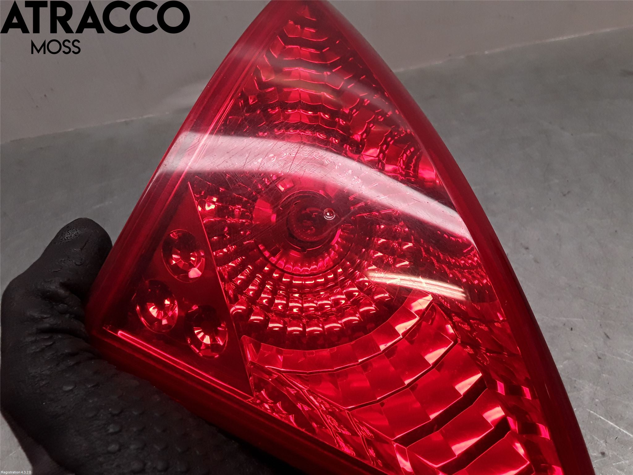 Peugeot 3008 09-16 Baklykt Venstre  På Luke(Indre