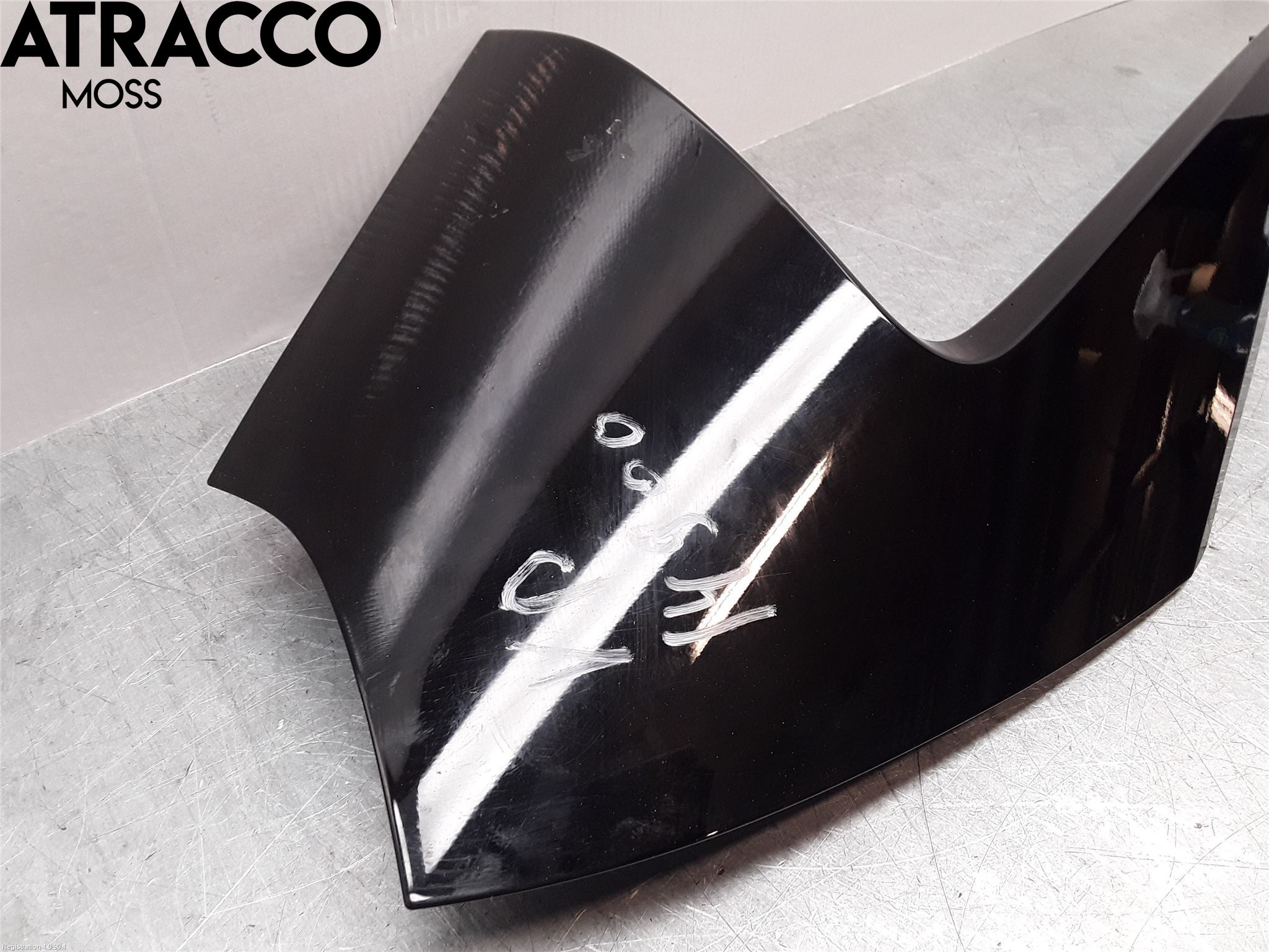 Nissan LEAF 18- Spoiler Bakluke