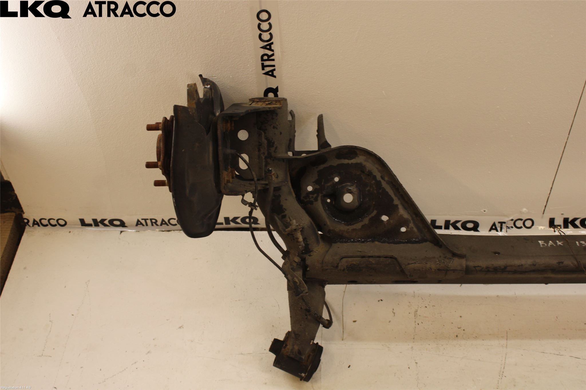 Nissan LEAF 18- Bakaksel