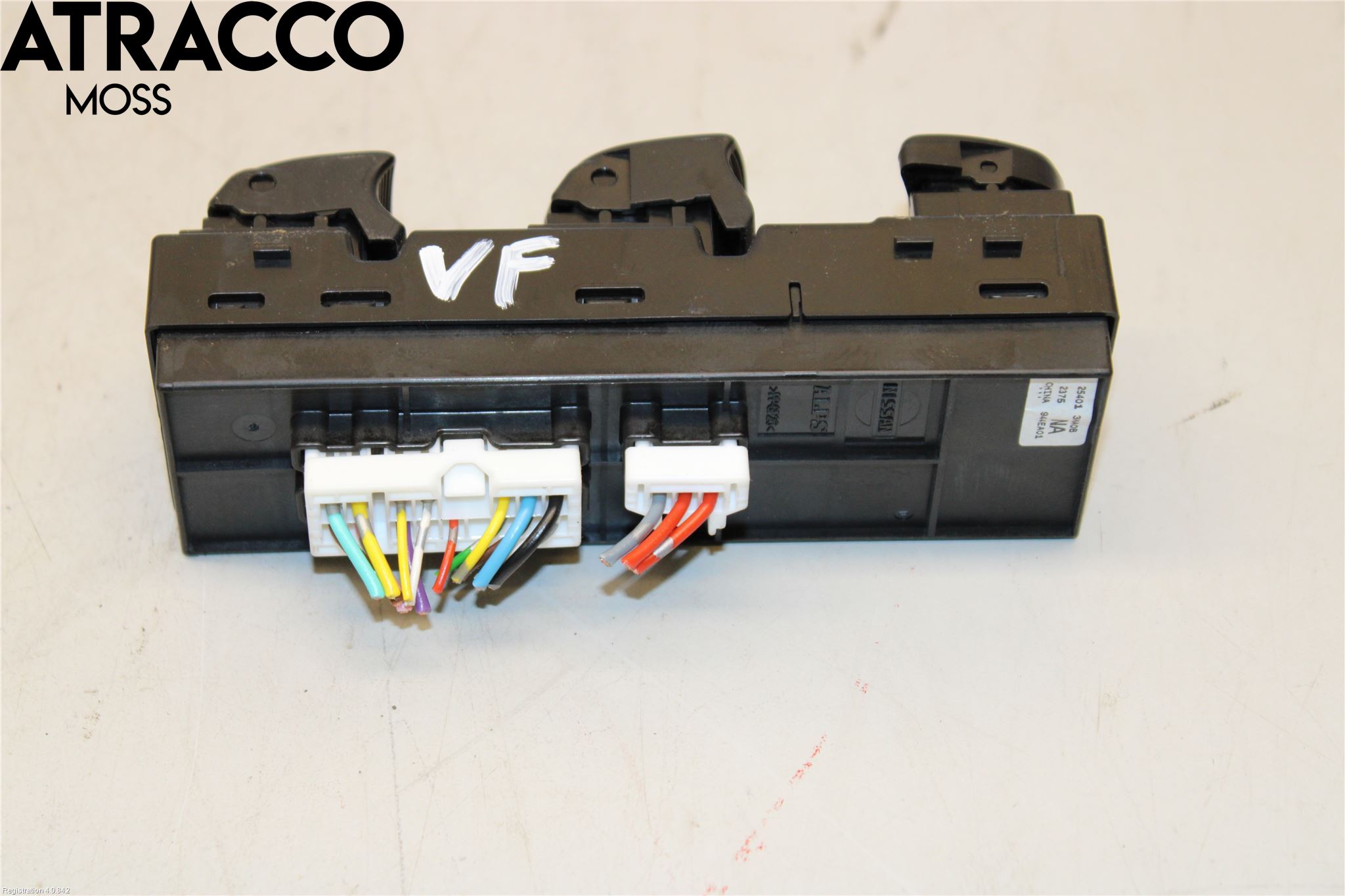 Nissan LEAF 11-17 Bryter Vindusheis