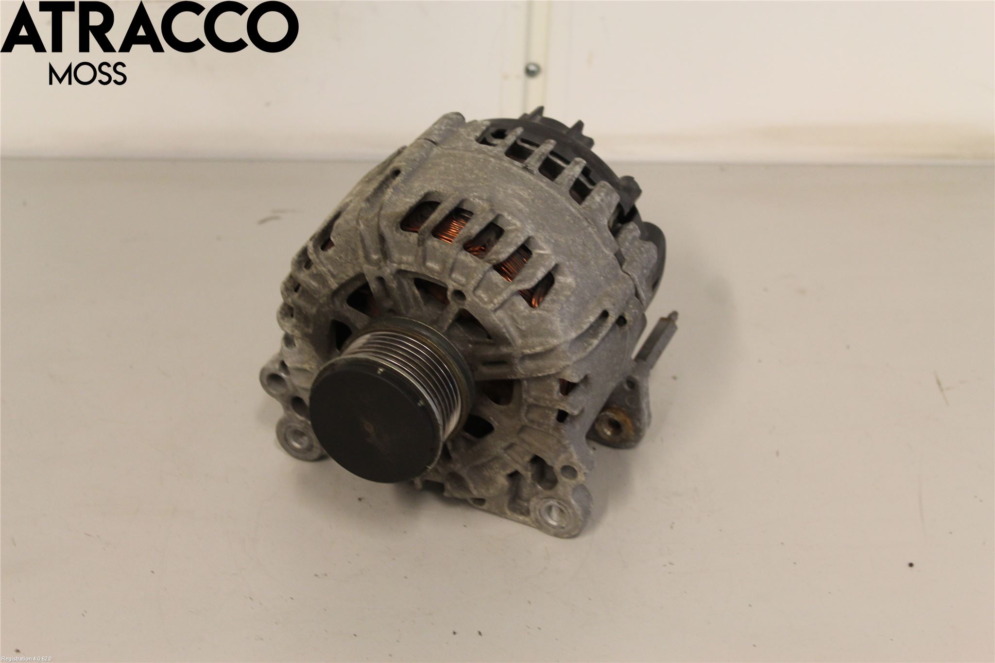 Volkswagen VW CADDY 11-15 Dynamo