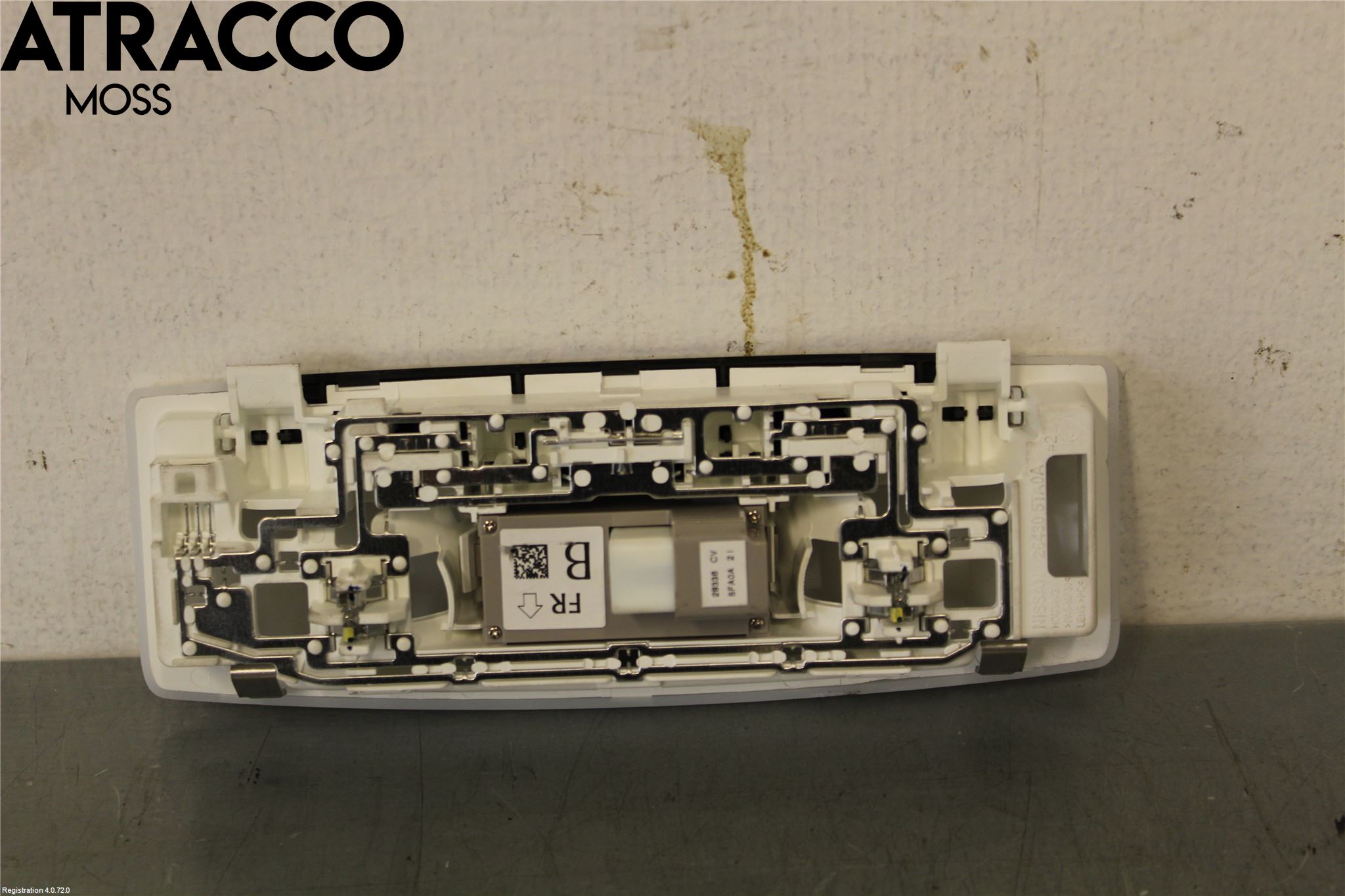 Nissan LEAF 18- Innr Taklys