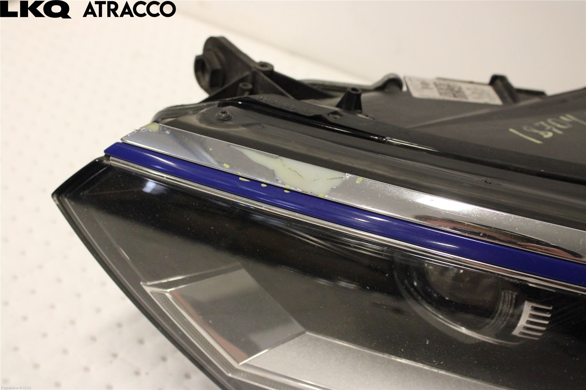 Volkswagen VW PASSAT 15-19 Frontlykt Venstre