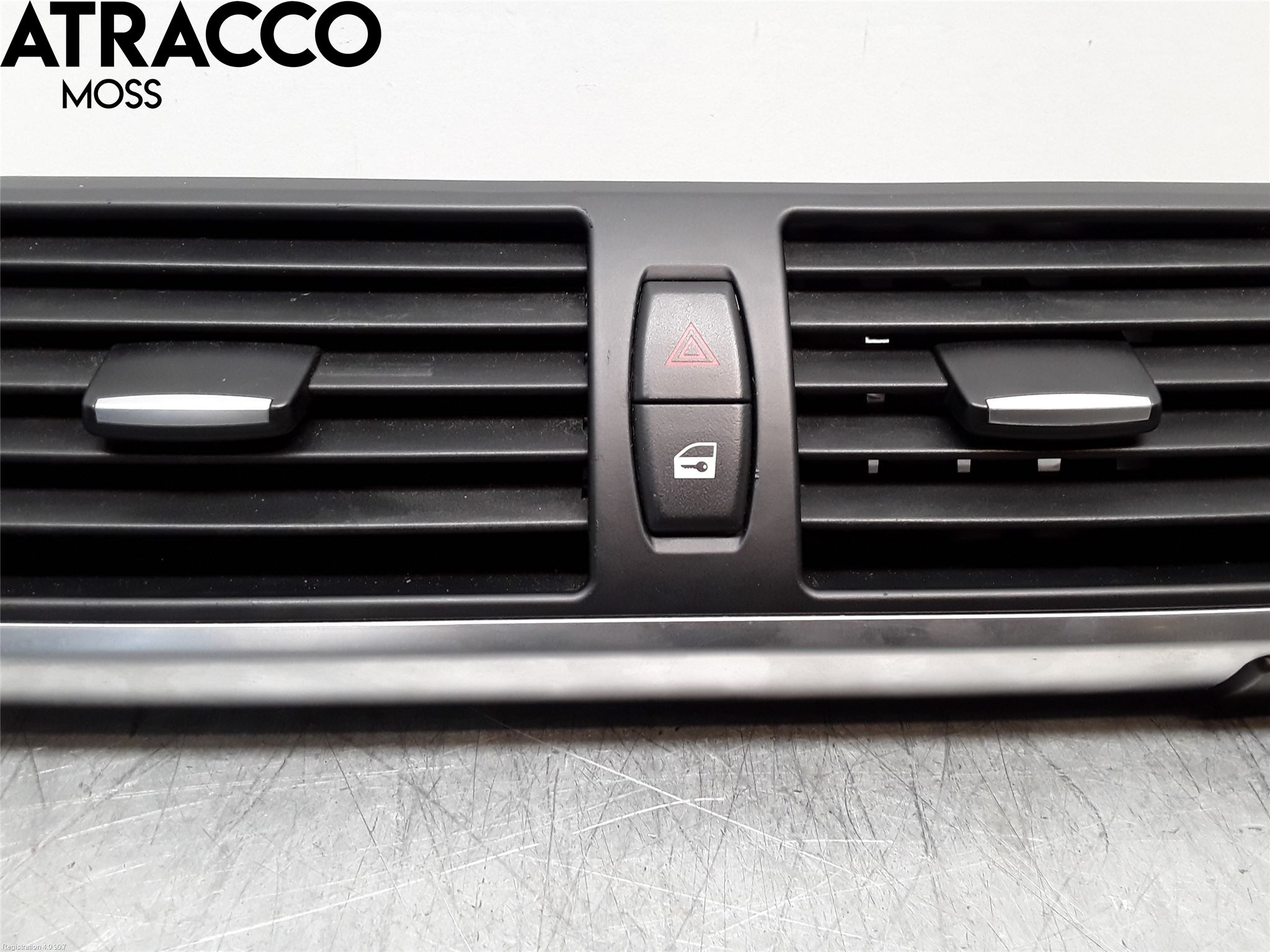 BMW X5 E70 07-13 Dashbord Kanal - Dyse