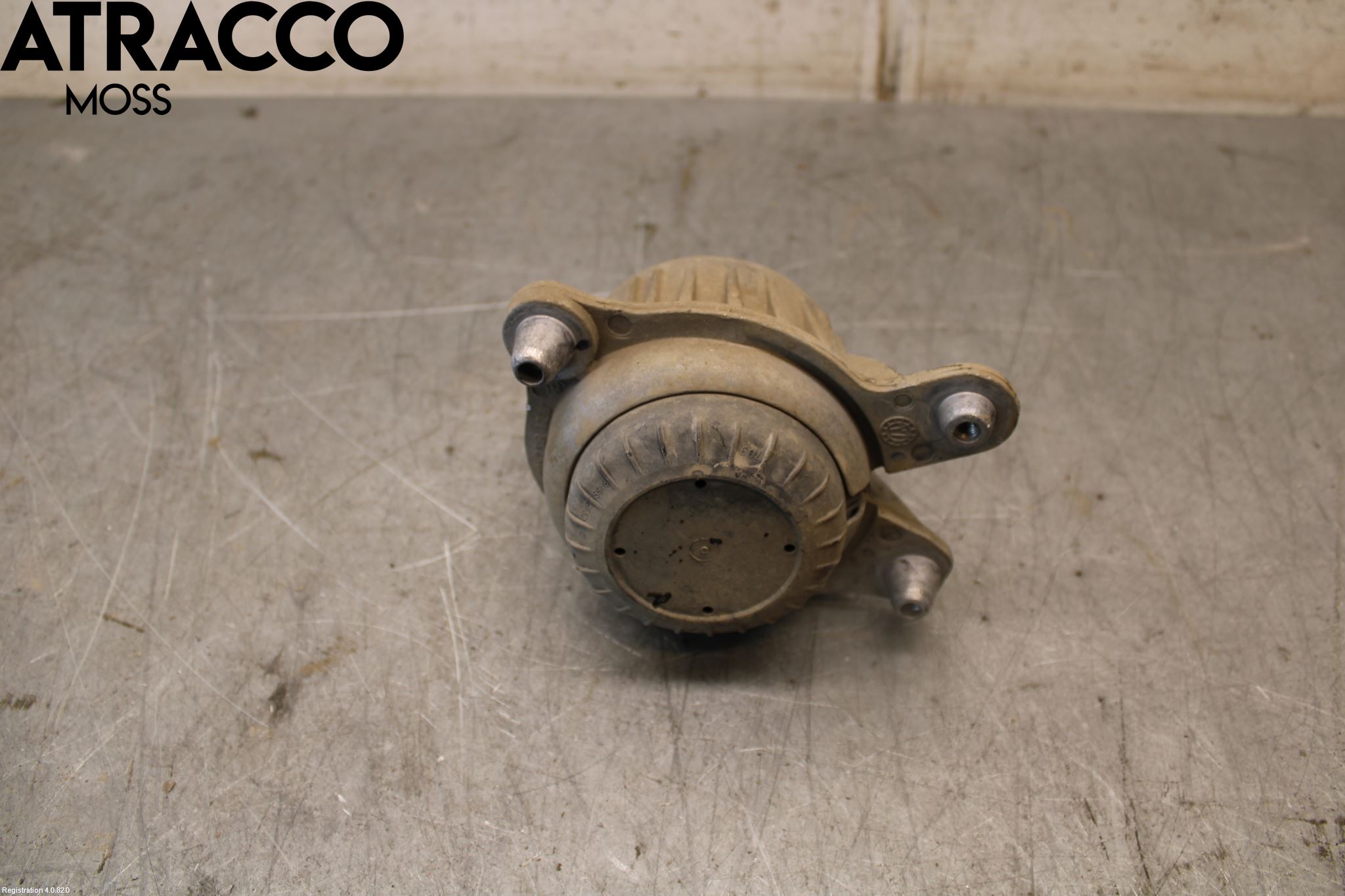 Mercedes-Benz MB C-KLASS (W205) 14-21 Motor Feste Gummi