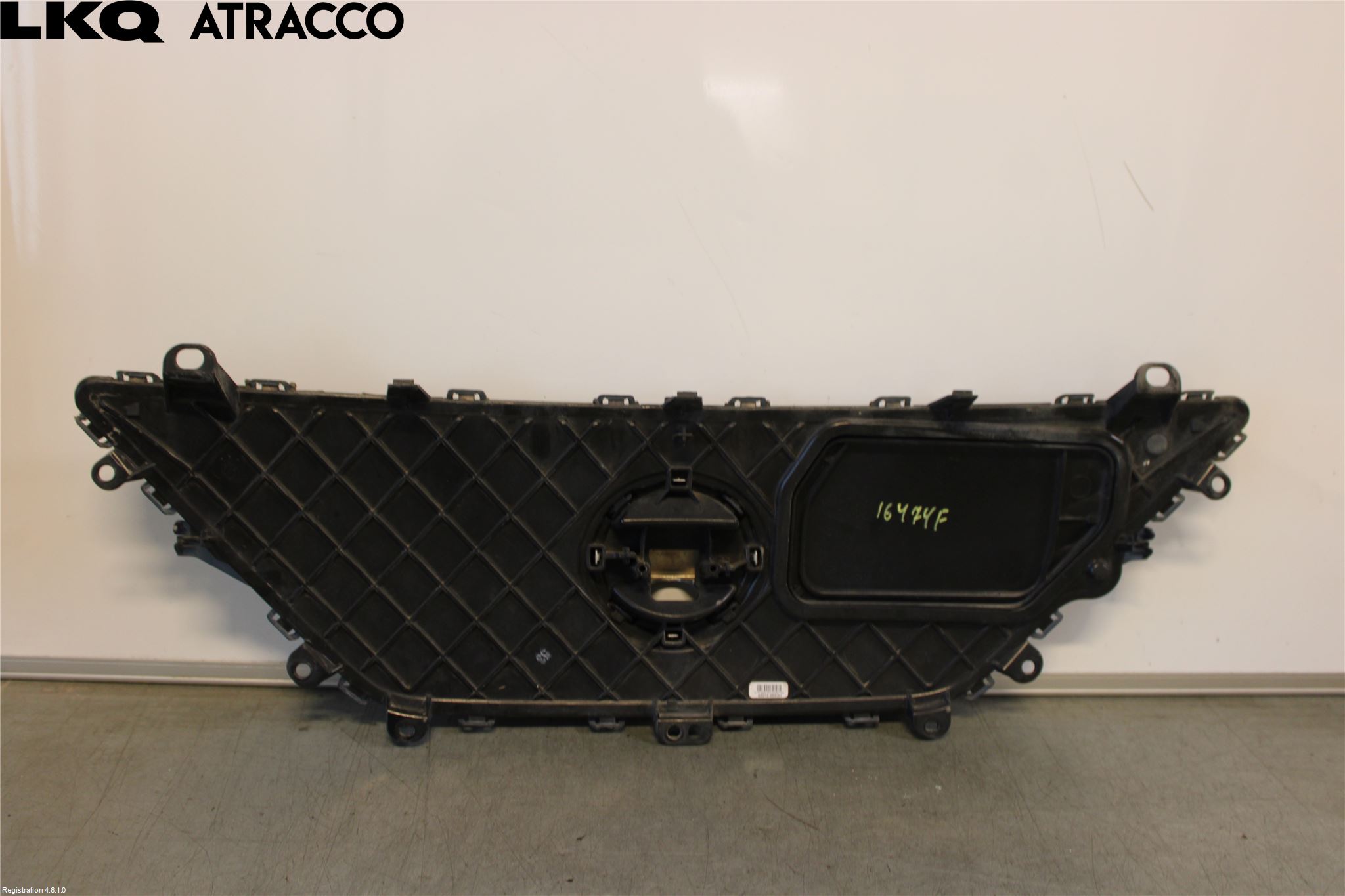 Nissan LEAF 18- Grill Komplett