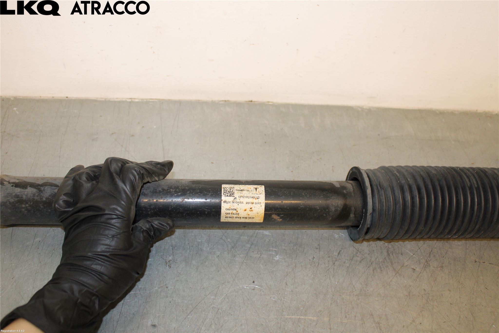 Tesla MODEL 3 17- Støtdemper Bak