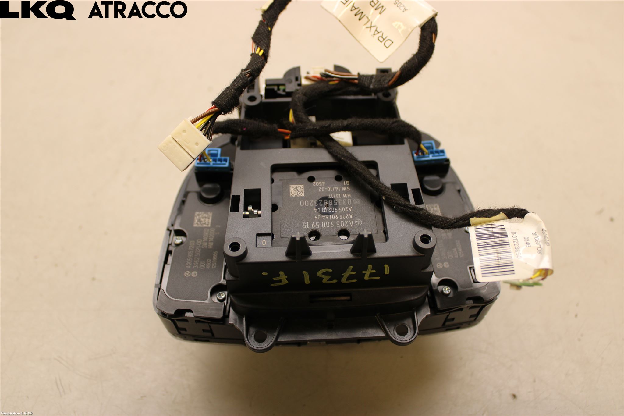 Mercedes-Benz MB C-KLASS (W205) 14-21 Bryter Multifunksjon