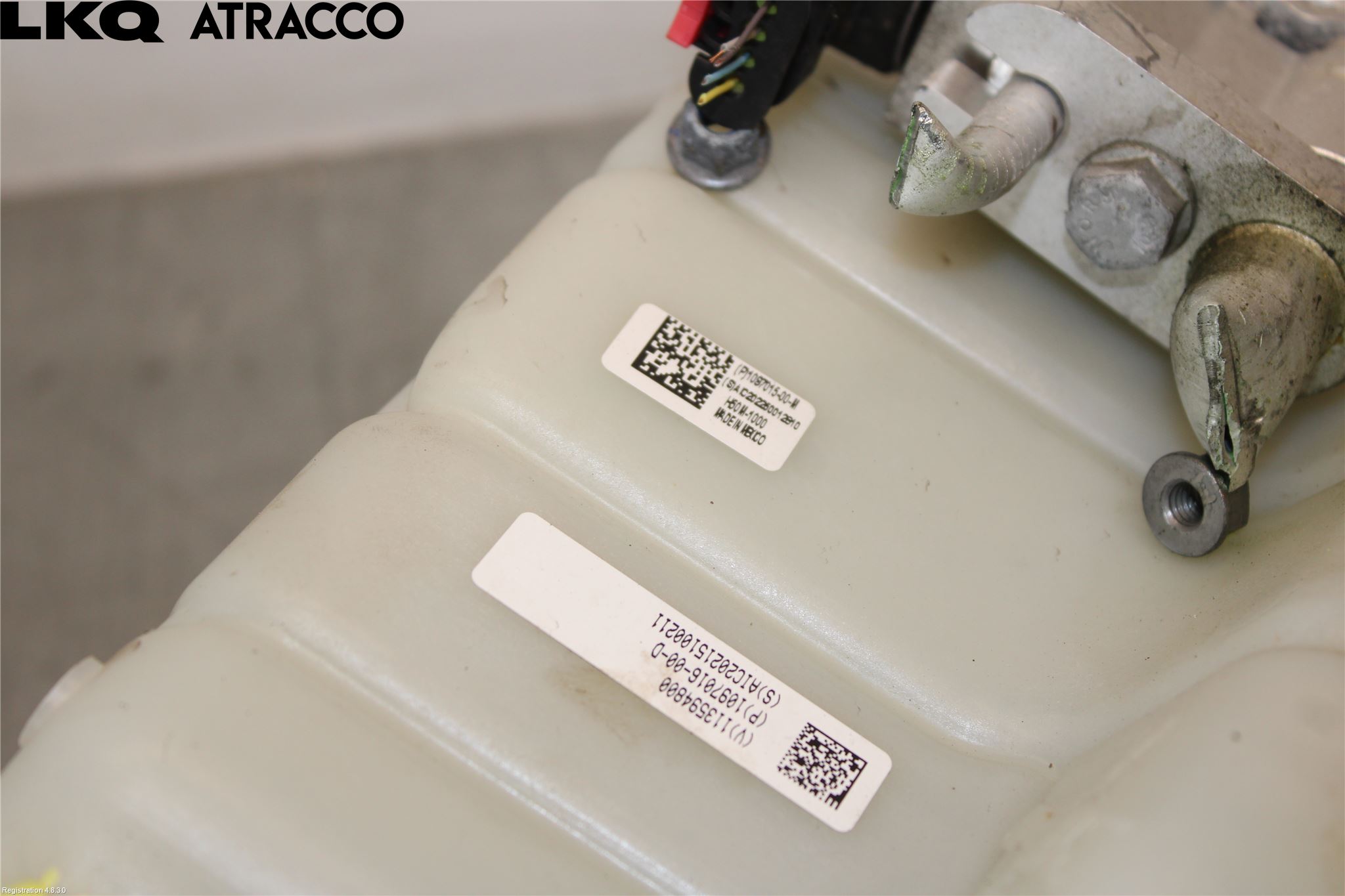 Tesla MODEL 3 17- Ekspansjonstank