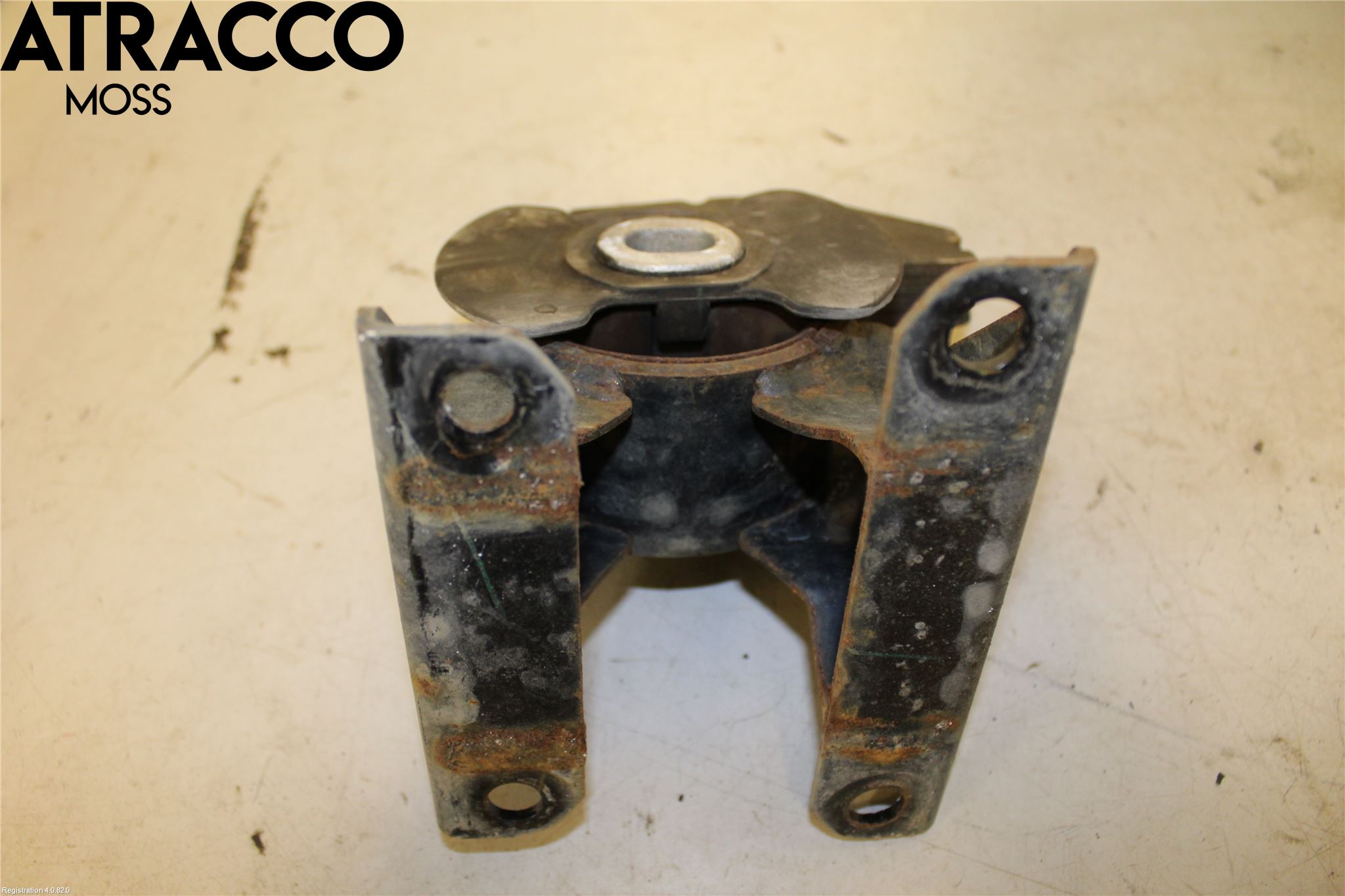 Nissan LEAF 11-17 Motor Feste Gummi