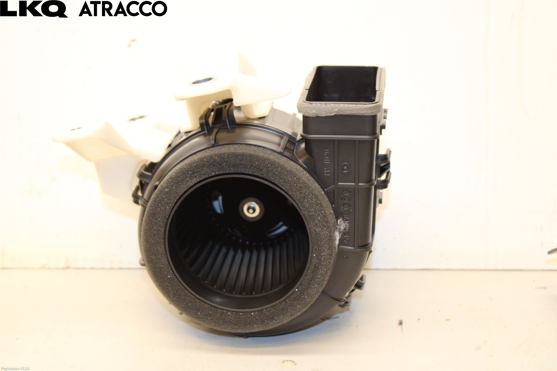 Toyota YARIS CROSS XP21 21- Kjølevifte Elektrisk