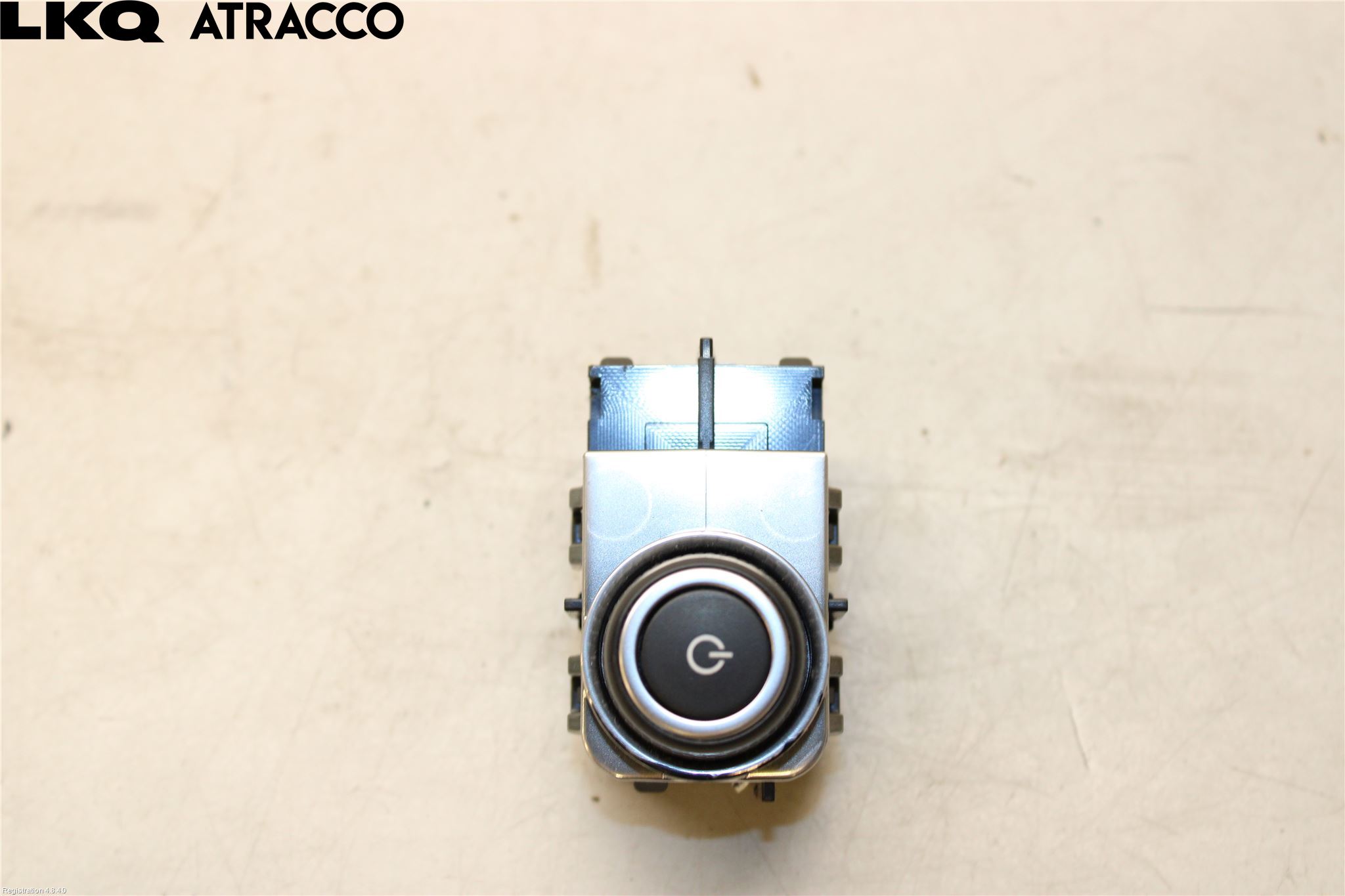 Jaguar I-PACE 18- Bryter Ratt Radio-Stereo