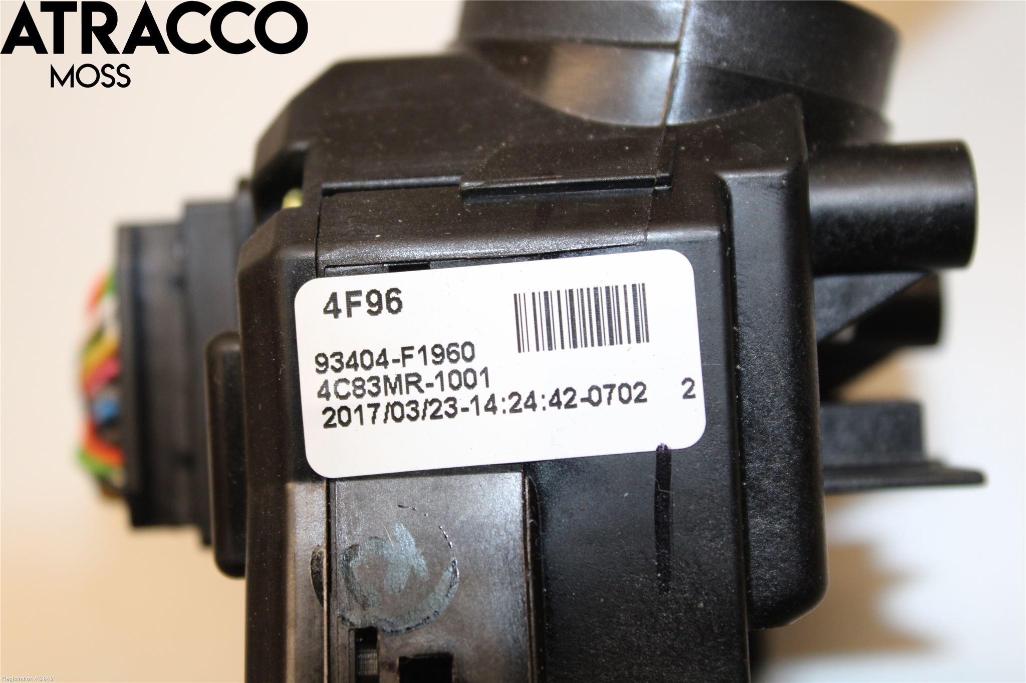 Kia SPORTAGE (QL) 16-21 Bryter Ratt Kombi H Og V