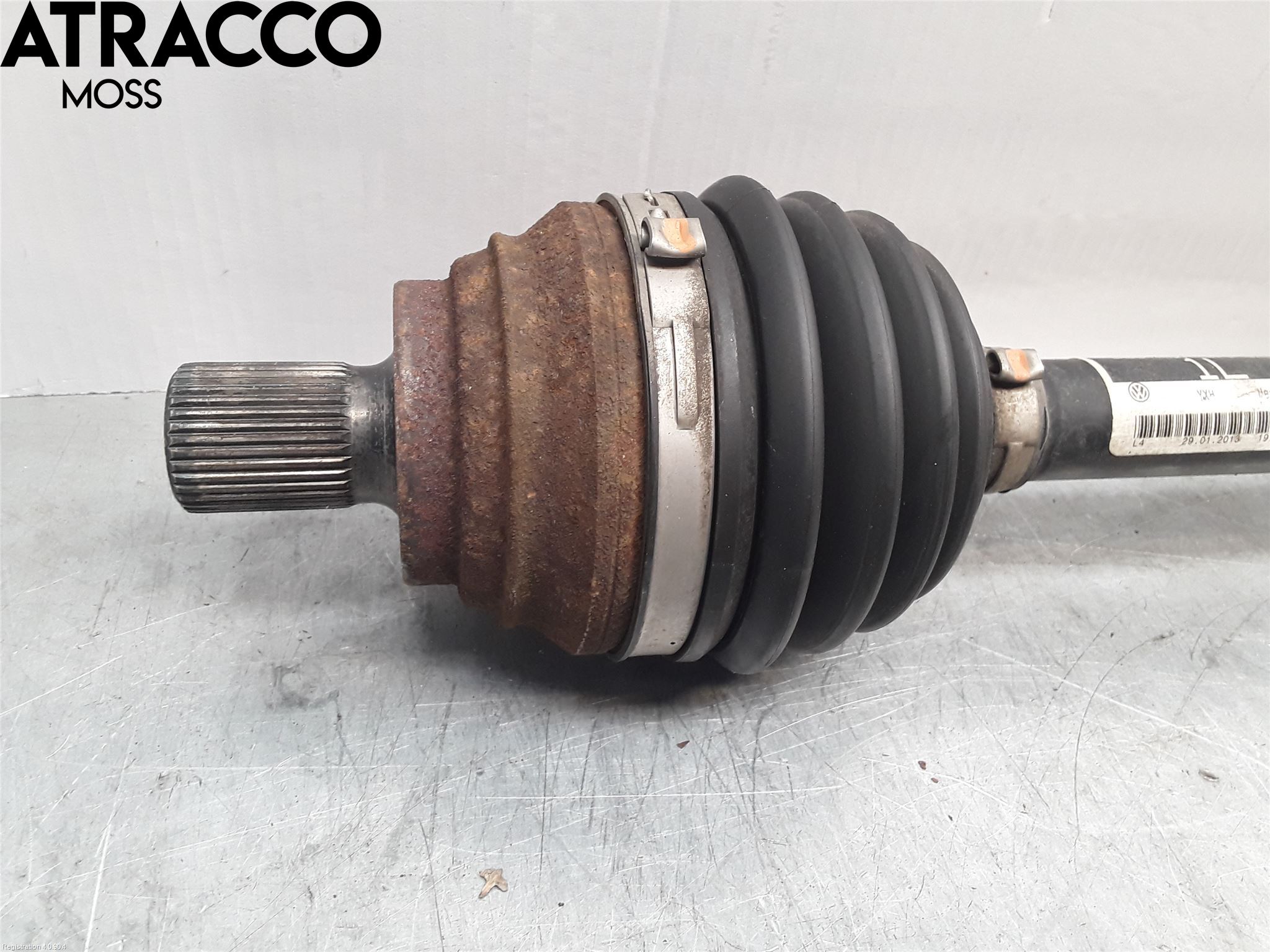 Volkswagen VW GOLF VI 09-13 Drivaksel Foran Kompl Venstre