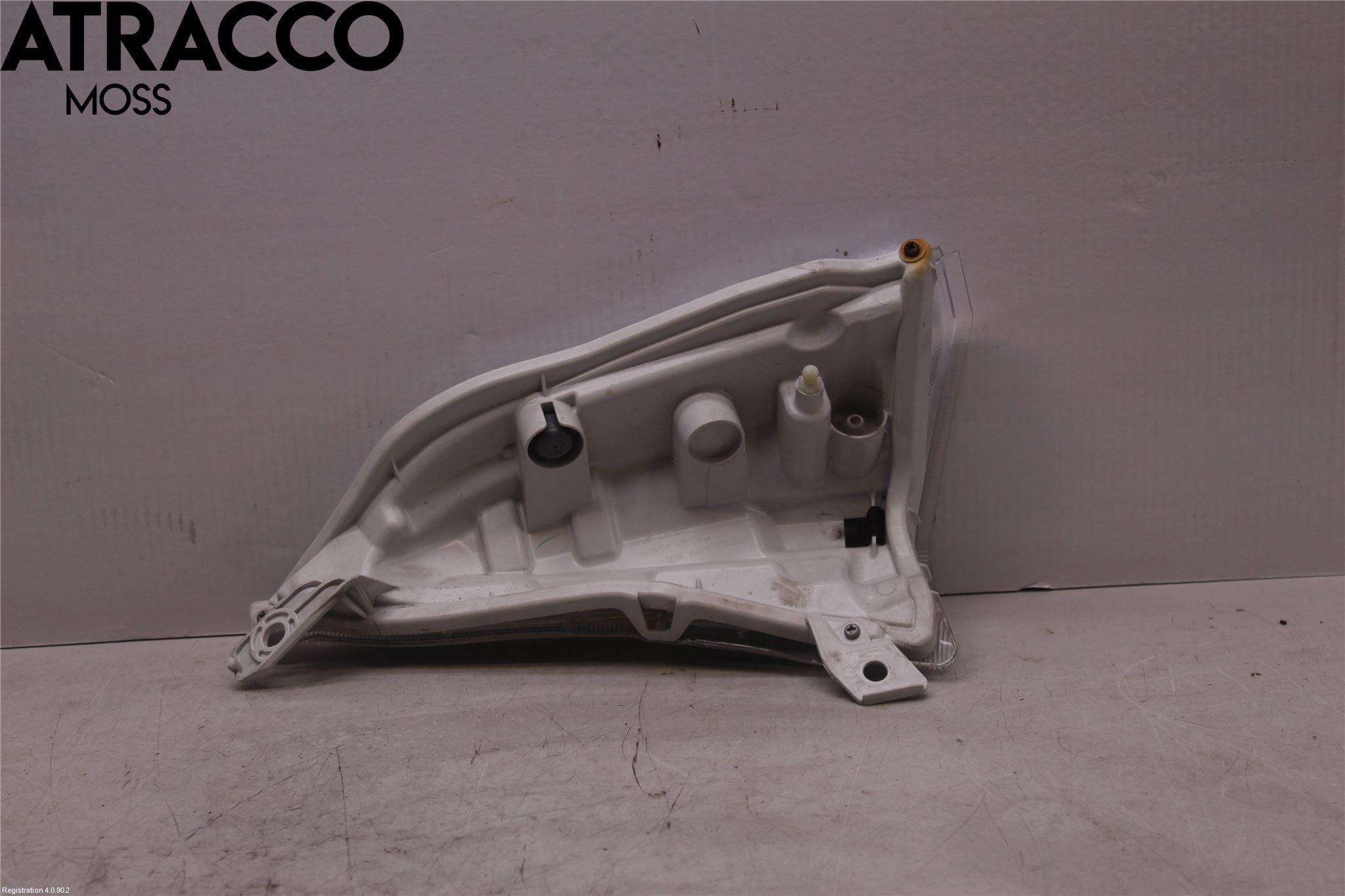 Nissan LEAF 11-17 Frontlykt Hus Høyre