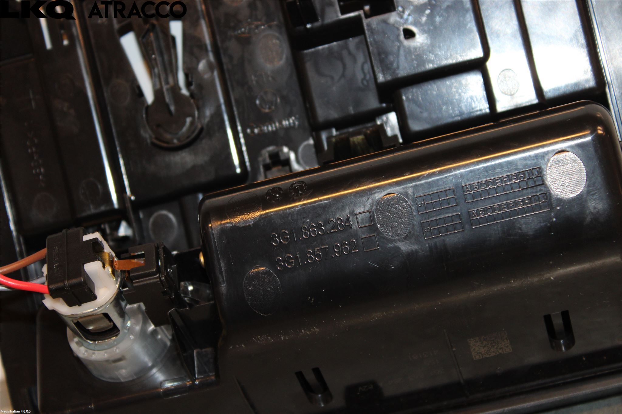 Volkswagen VW PASSAT 15-19 Innr Askebeger