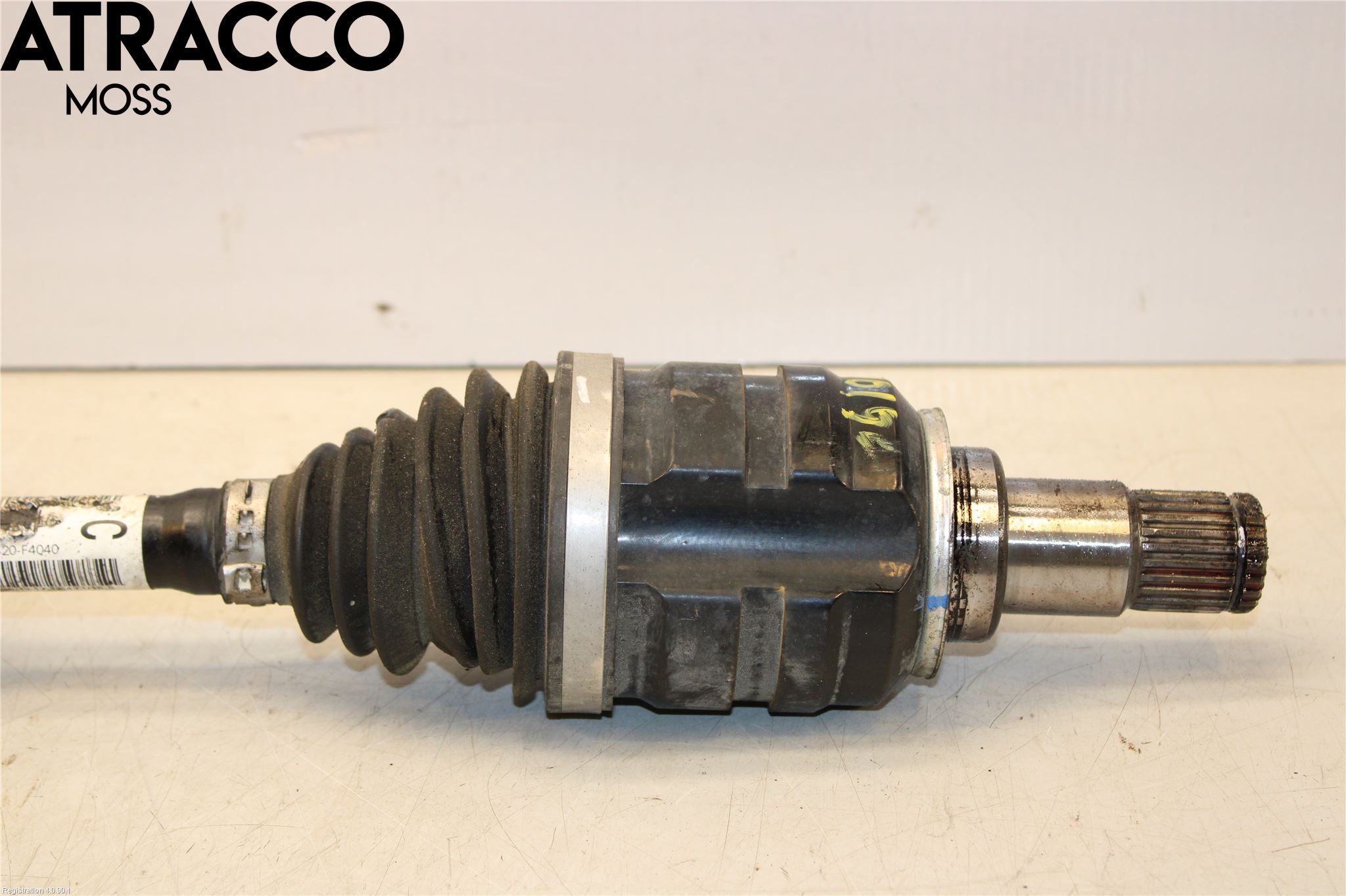 Toyota C-HR 16-23 Drivaksel Foran Kompl Venstre