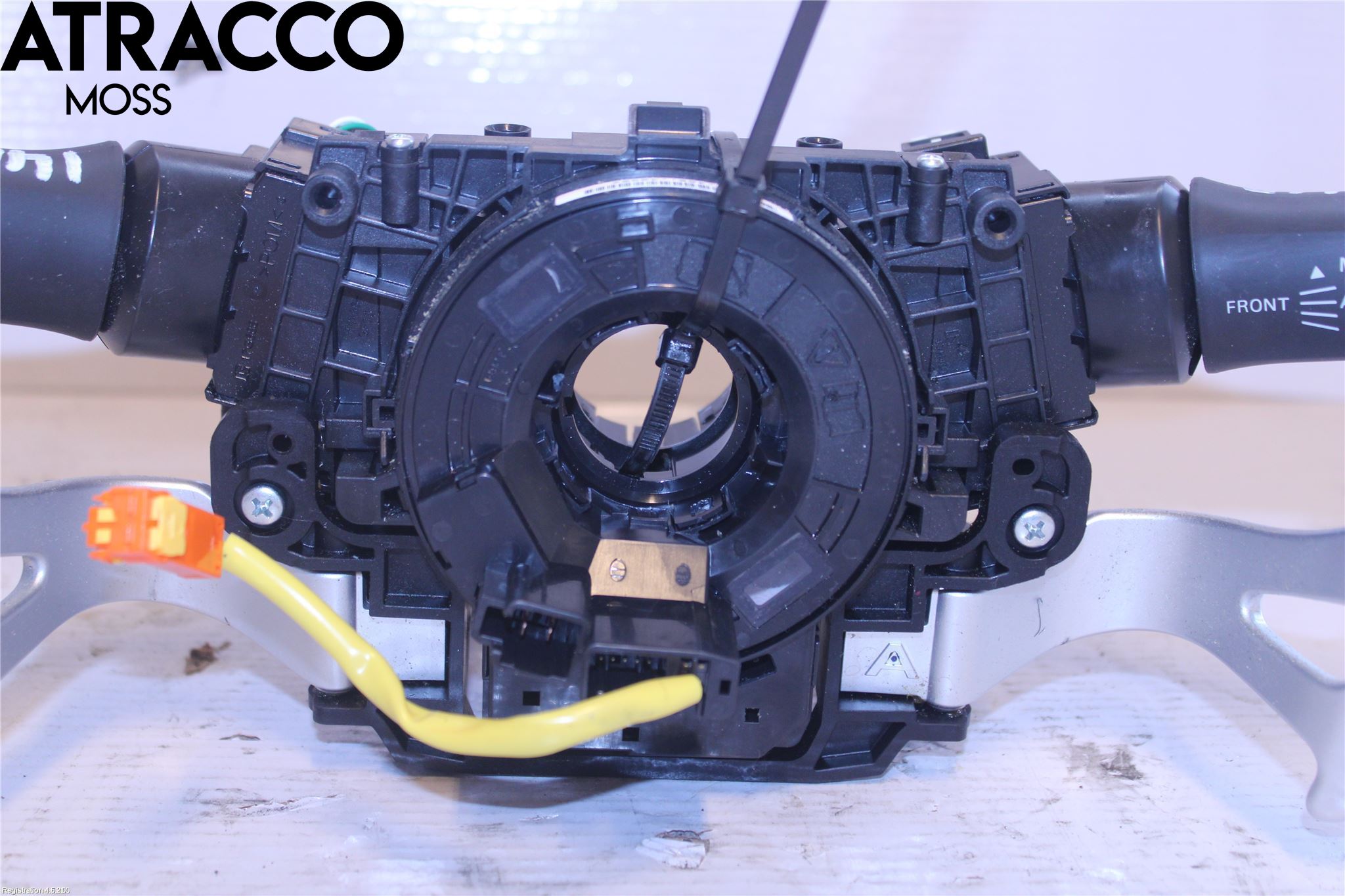 Mitsubishi OUTLANDER 13-21 Bryter Ratt Kombi H Og V