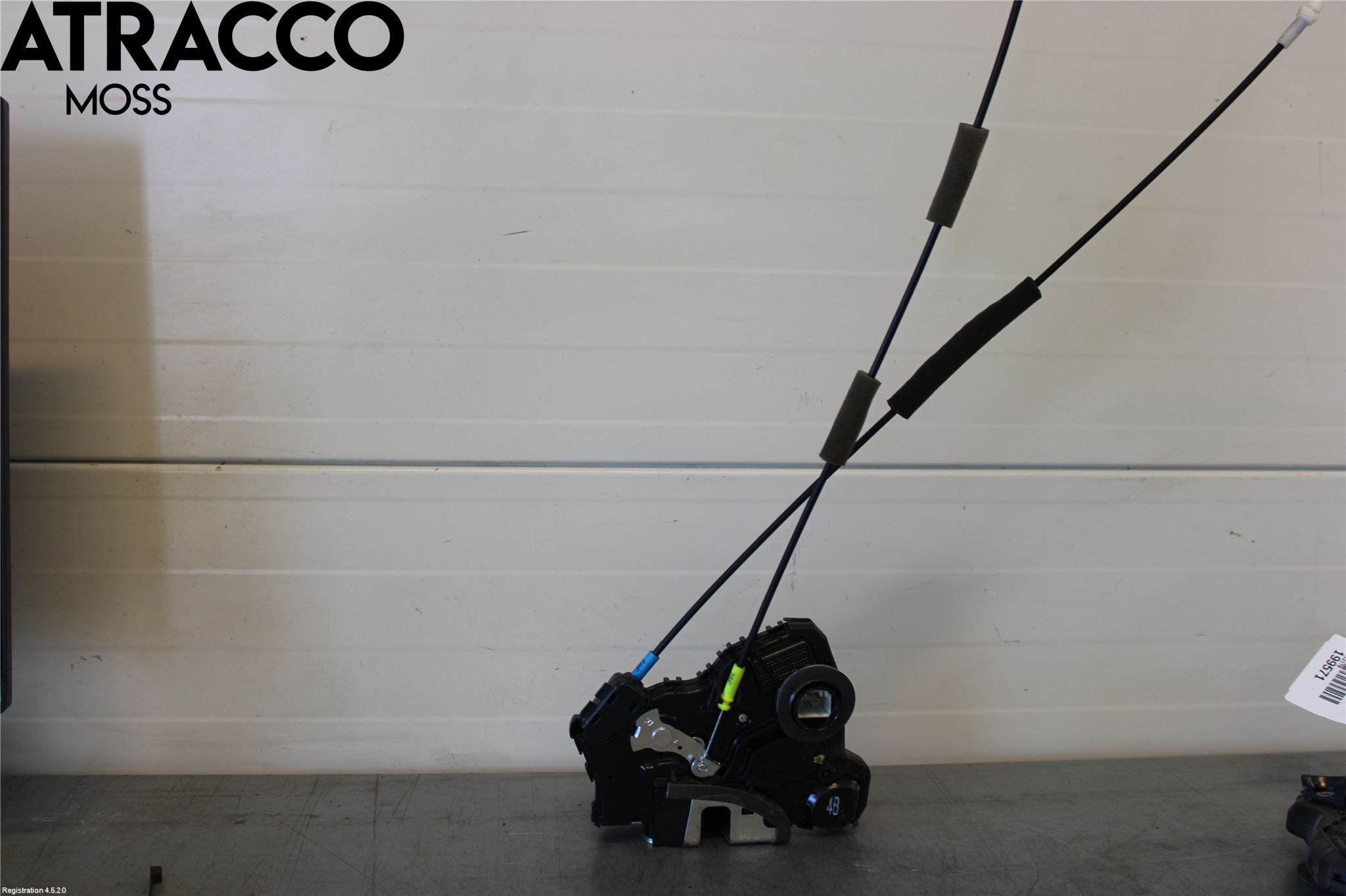 Toyota AVENSIS 09-15 Dørlås - Låsekasse