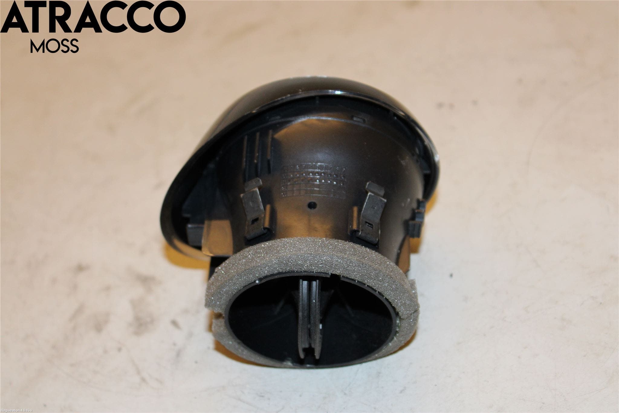 Audi A1/S1 11-18 Dashbord Kanal - Dyse