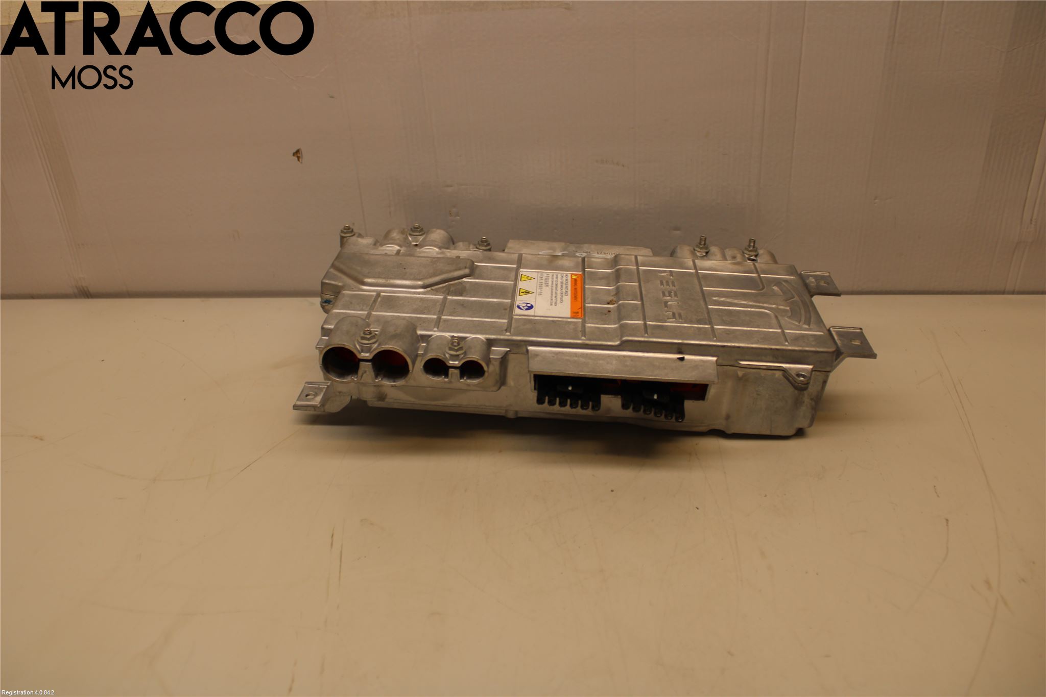 Tesla MODEL S 13- Inverter 12-)220V