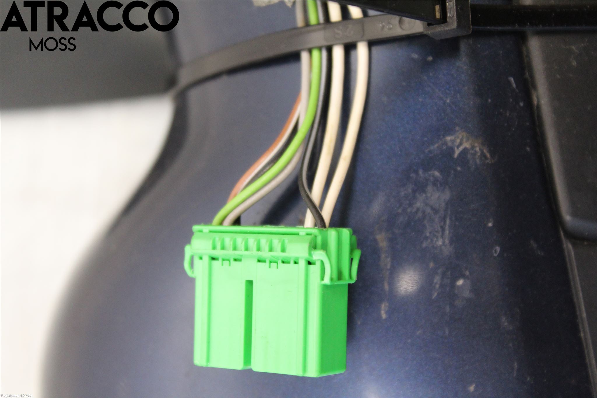 Volvo V70 00-04 Speil H M-El Justering